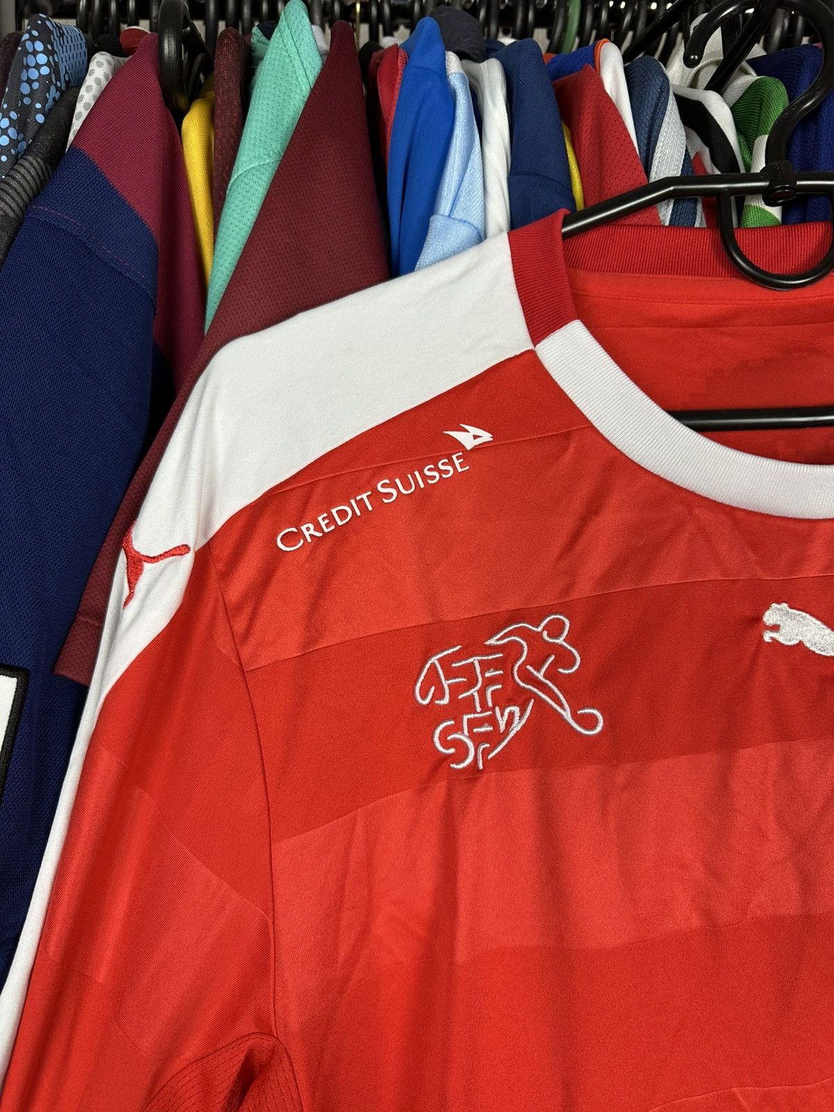 Puma SWITZERLAND 2016 2018 HOME FOOTBALL SHIRT SOCCER JERSEY L Size US L / EU 52-54 / 3 - 7 Thumbnail