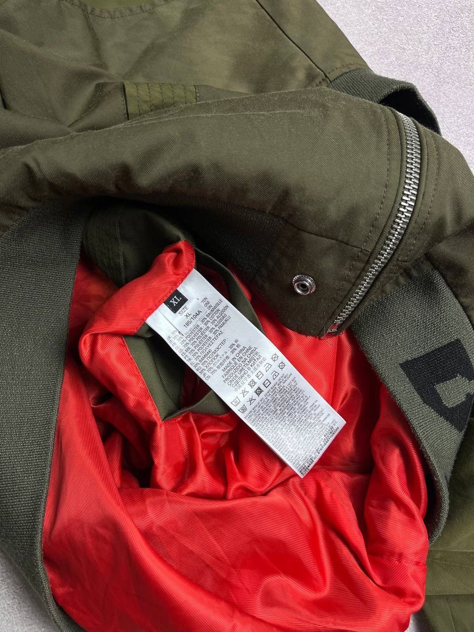 Diesel Vintage Diesel Archival Oversized Bomber Jacket Y2K XL Size US XL / EU 56 / 4 - 8 Thumbnail