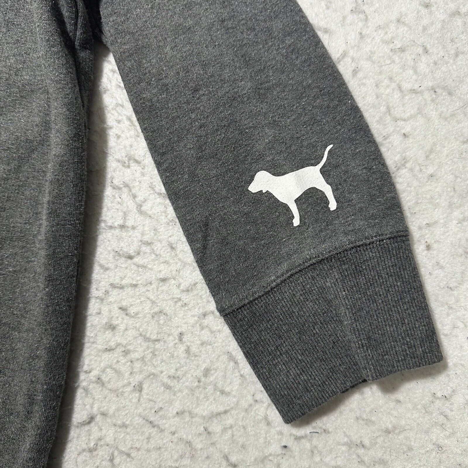 Victoria's Secret Victoria's Secret PINK Large Gray Crewneck Sweatshirt Dog Size L / US 10 / IT 46 - 5 Thumbnail