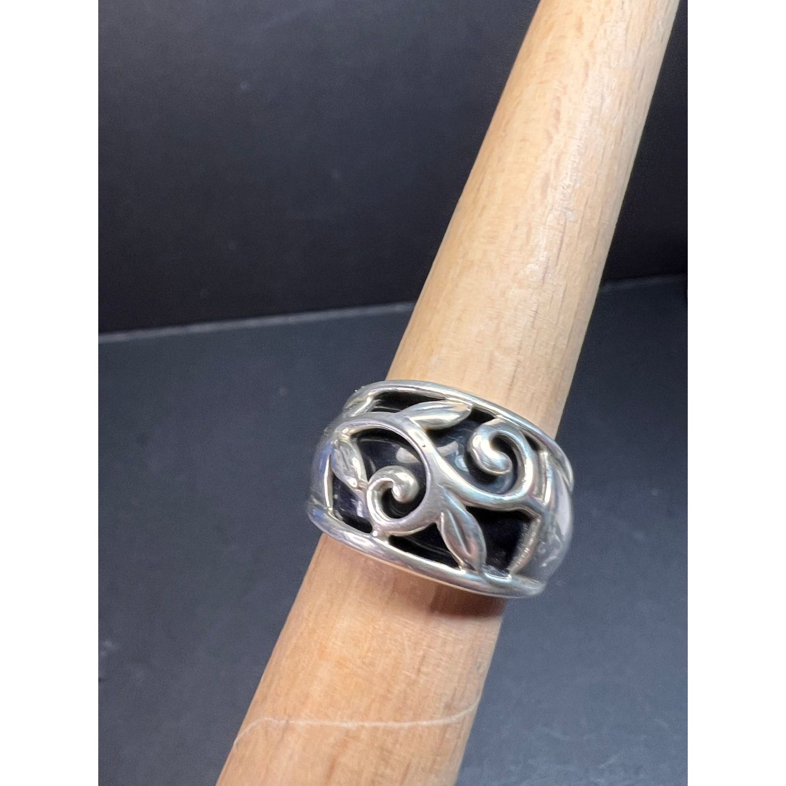 Other Vintage sterling silver black onyx ring size 5 Size ONE SIZE - 9 Thumbnail