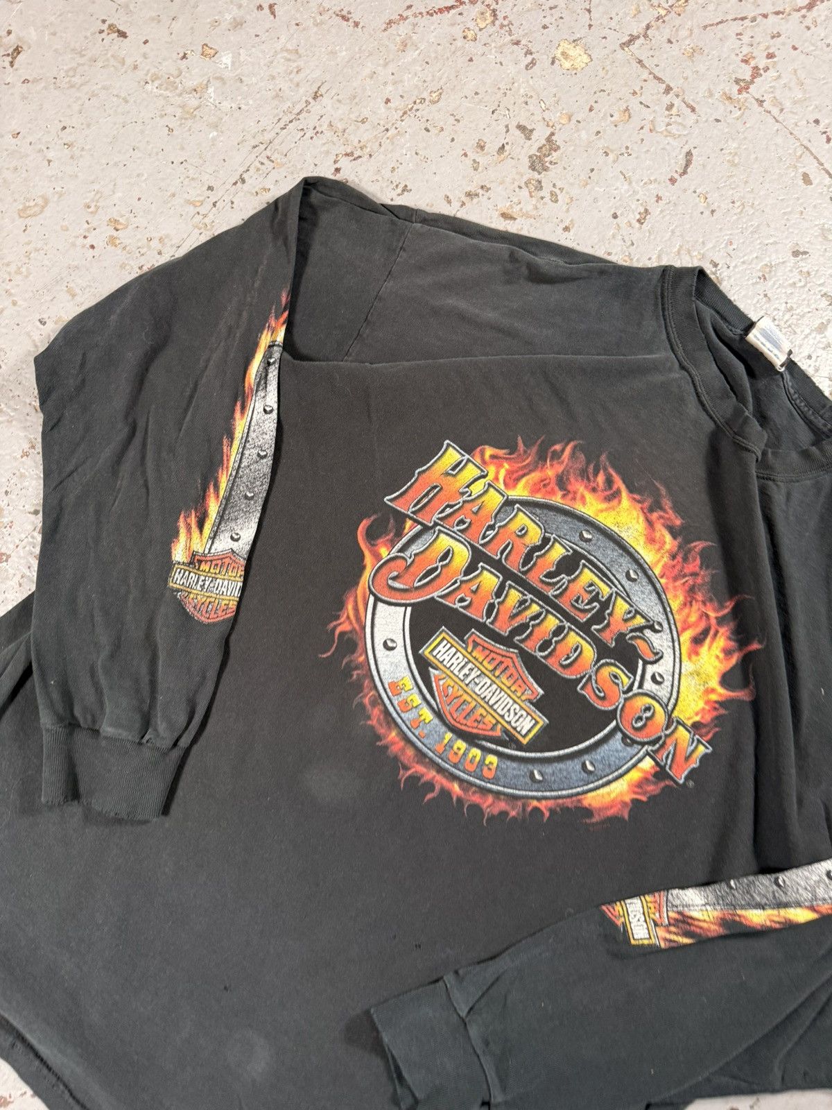 Harley Davidson Vintage Flaming Harley Davidson Longsleeve flames Tee Size US XXL / EU 58 / 5 - 6 Thumbnail