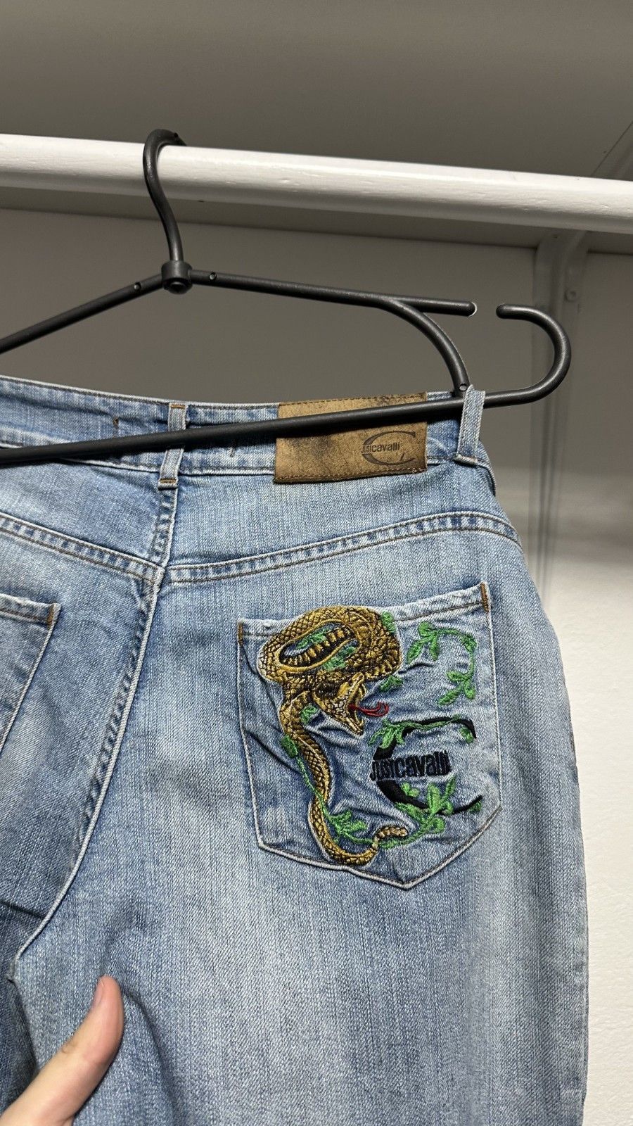 Just Cavalli Just Cavalli Women's Vintage Embroidered Flared Jeans Size 28" / US 6 / IT 42 - 12 Thumbnail