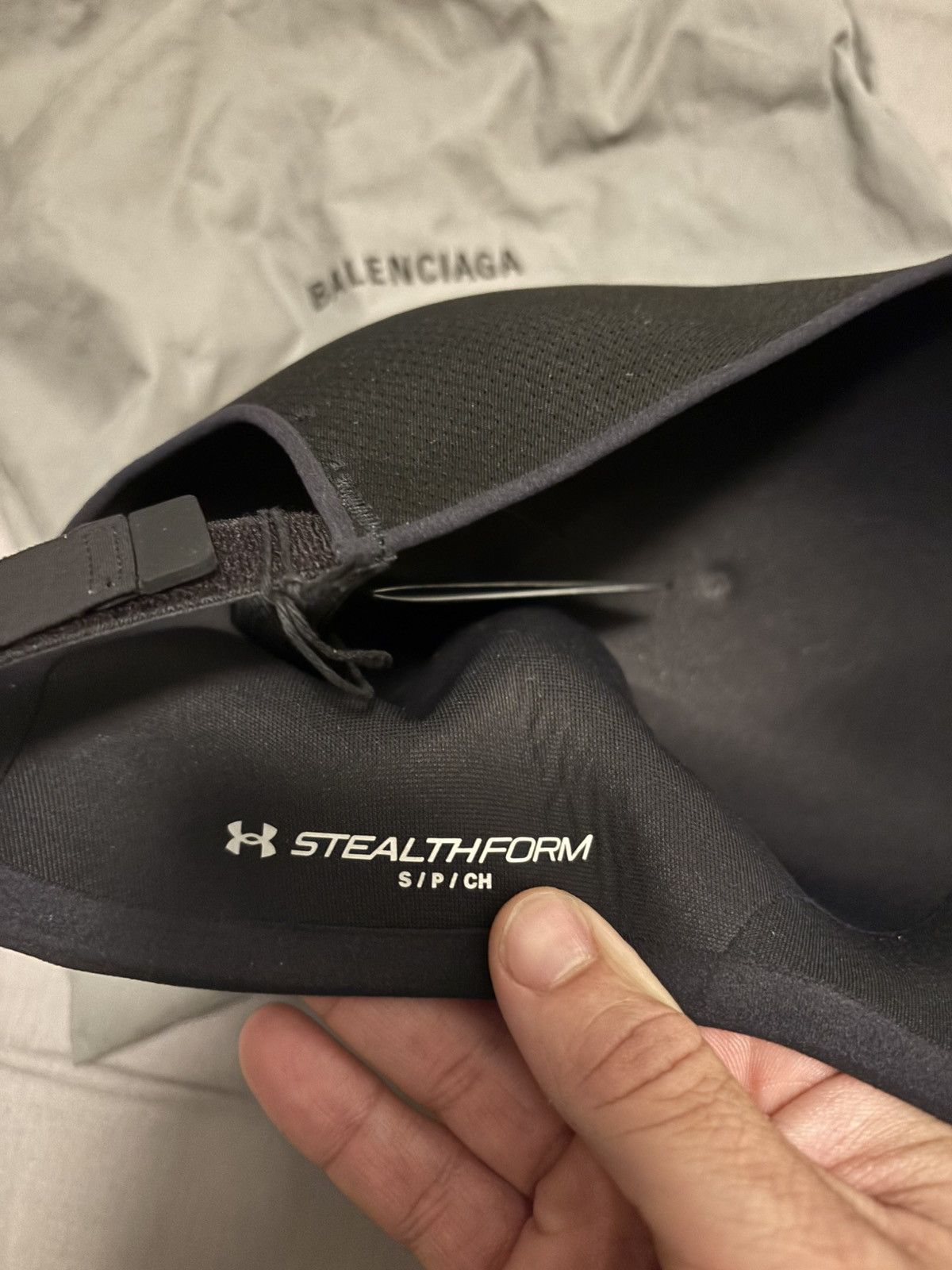 Balenciaga BALENCIAGA X UNDER ARMOUR - LIMITED EURO VERSION -- Size ONE SIZE - 11 Thumbnail