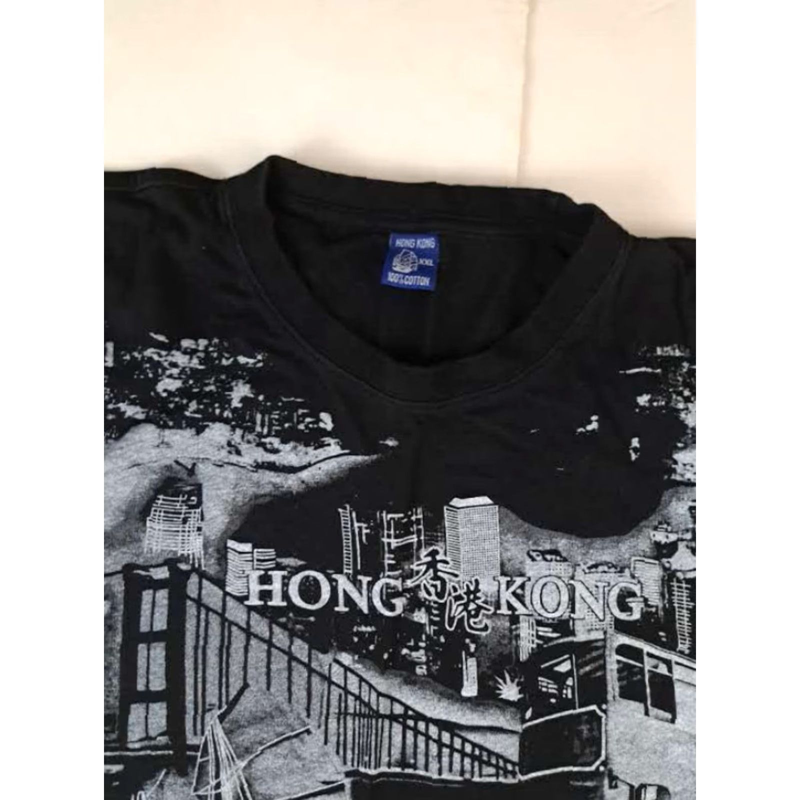Vintage VINTAGE Hong kong T-Shirt Black XL Unisex Adults Short Sleeve 26in Long 24in Pit to Pit XX L (XXL) Size US XL / EU 56 / 4 - 3 Thumbnail