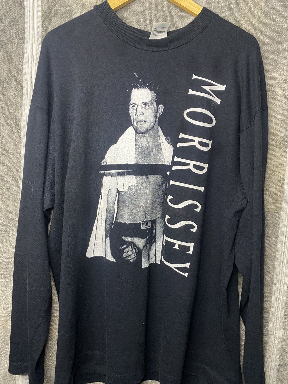 Band Tees × Vintage Morrissey in prison tour ‘90 Size US XL / EU 56 / 4 - 1 Thumbnail