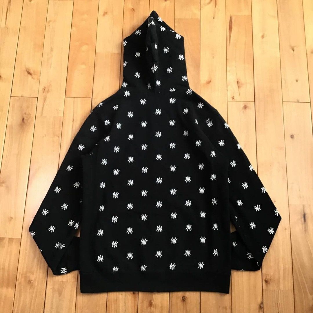 Bape × Neighborhood × Nigo BAPE × NEIGHBORHOOD LOGO full zip hoodie a bathing ape NIGO Size US M / EU 48-50 / 2 - 3 Thumbnail
