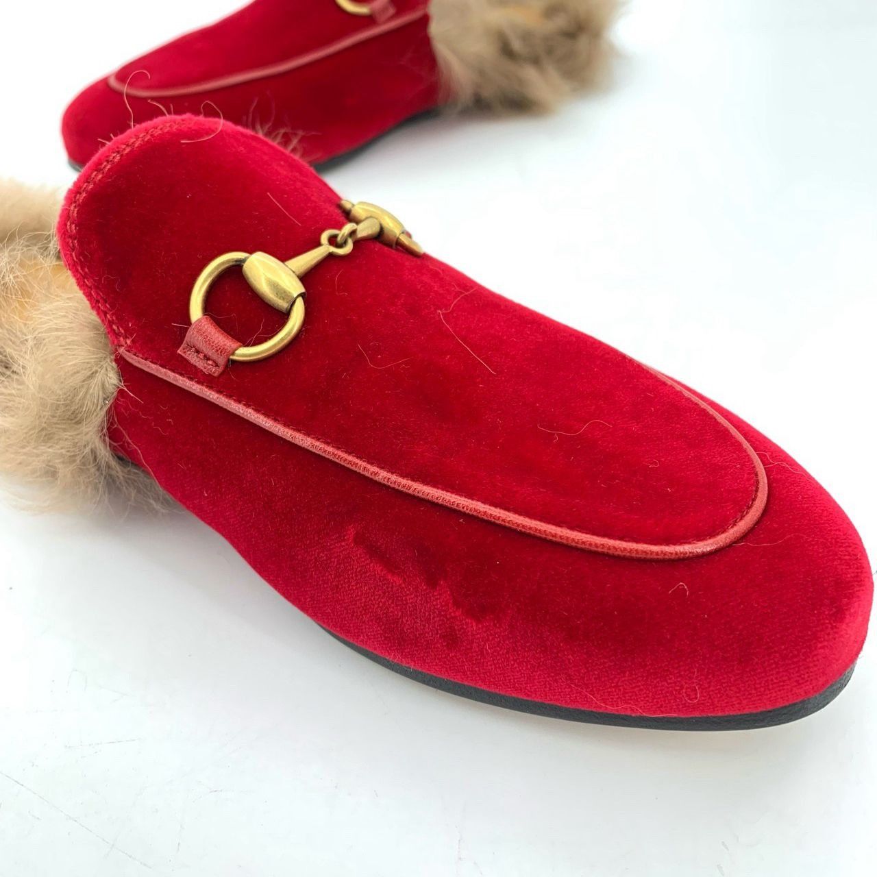 Gucci Gucci Womens Red Velvet & Fur Horsebit Mule Loafers Size 35 Size US 5 / IT 35 - 2 Thumbnail