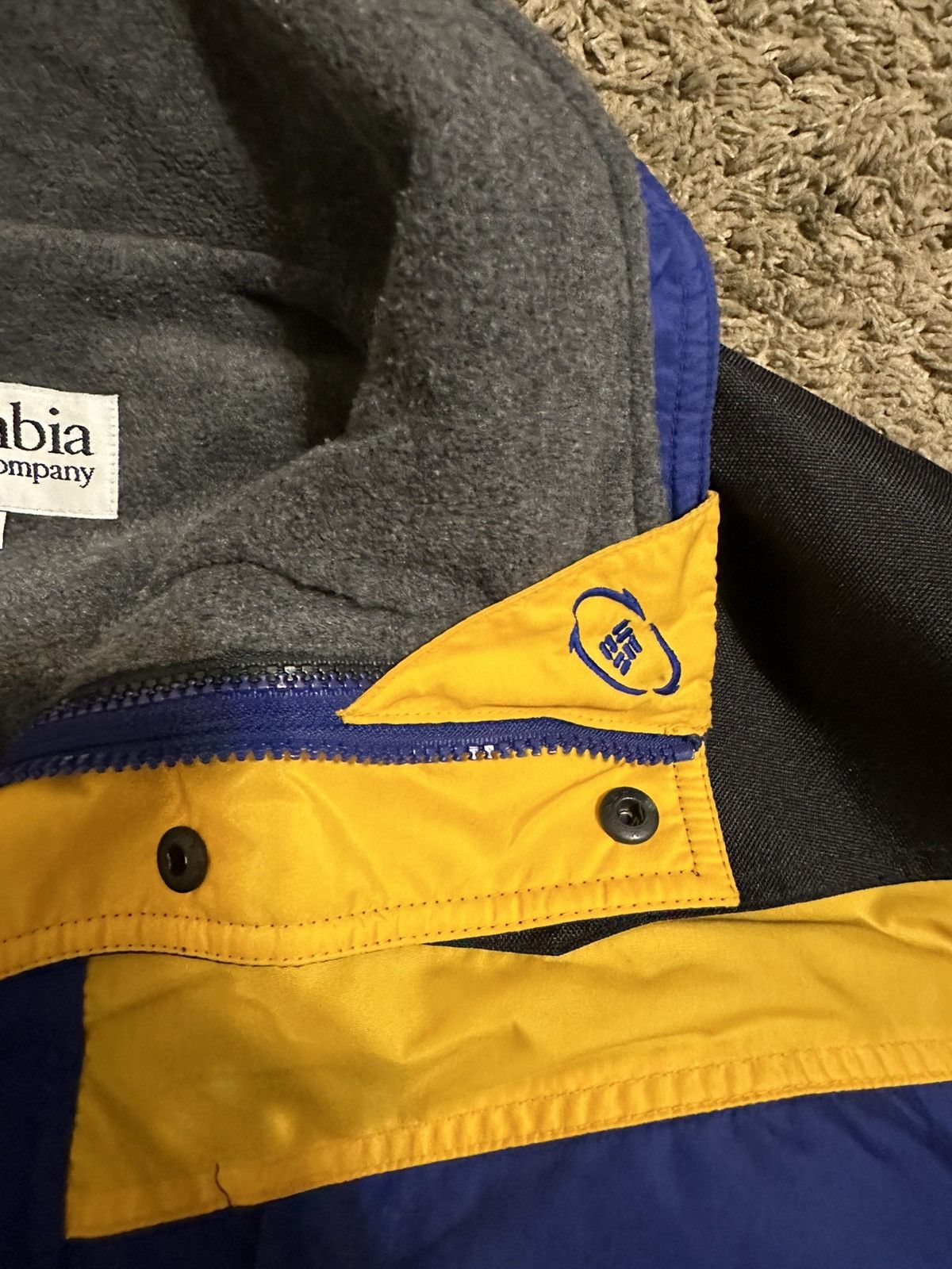 Columbia × Vintage Vintage Columbia puffer “yellow & blue” coat 90s size large Size US L / EU 52-54 / 3 - 3 Thumbnail