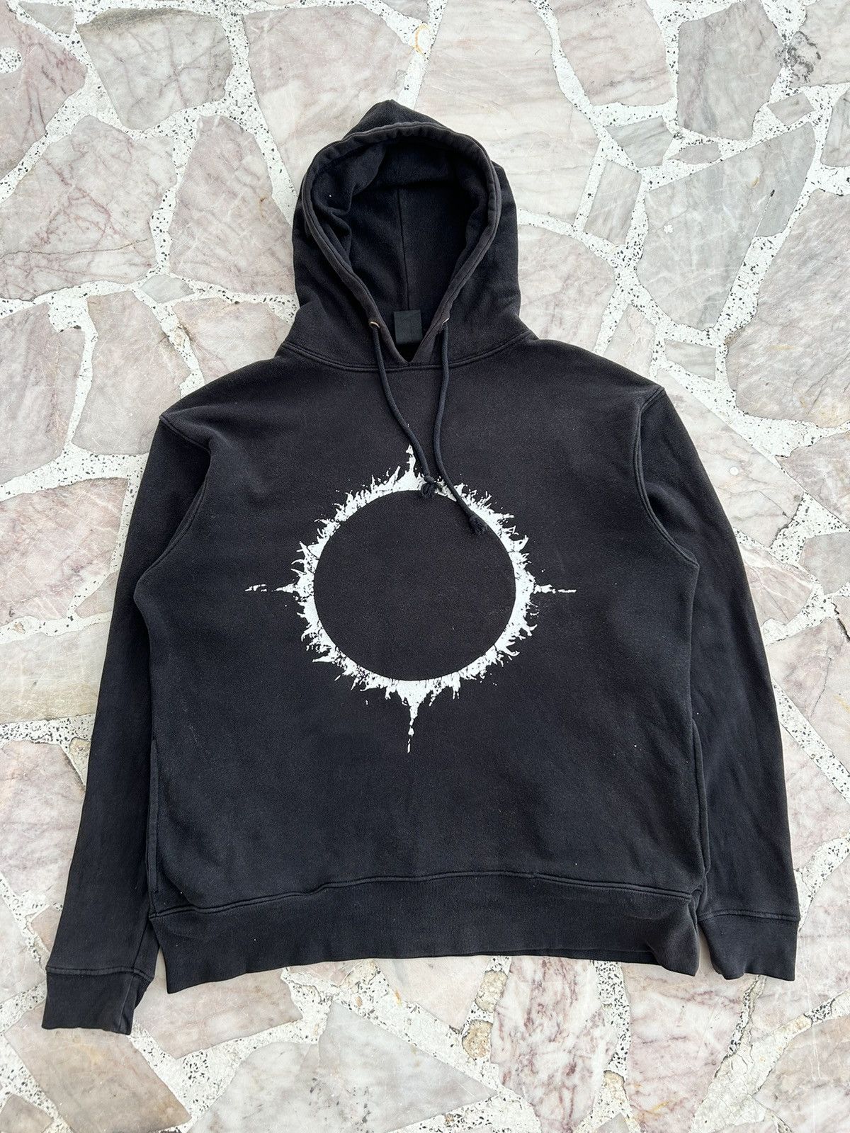 Band Tees Baby Metal 2018 World Tour Hoodie Black Size US M / EU 48-50 / 2 - 2 Thumbnail