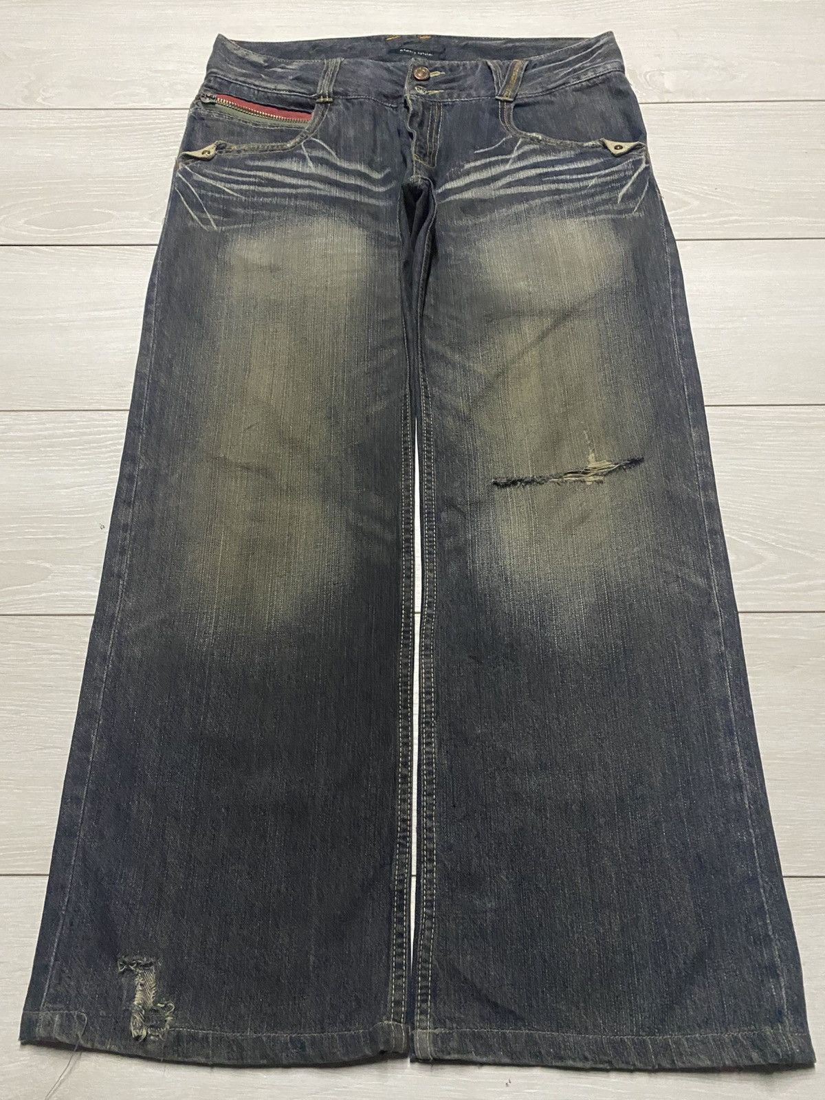 Japanese Brand Japanese Brand Memory Buckle Back Baggy Evisu Style Jeans Size US 35 - 1 Thumbnail