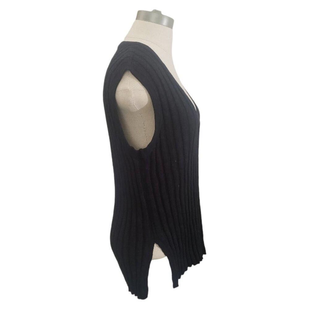 Designer CT1983 FP Beach Black Ribbed V-neck Sleeveless Sweater S/P Size S / US 4 / IT 40 - 3 Thumbnail