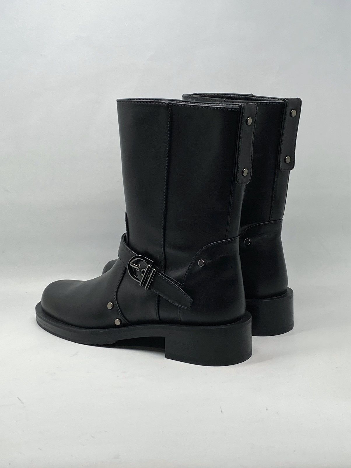 Stuart Weitzman Stuart Weitzman Maverick Pull On Moto Boots size 6.5 Size US 6.5 / IT 36.5 - 7 Thumbnail