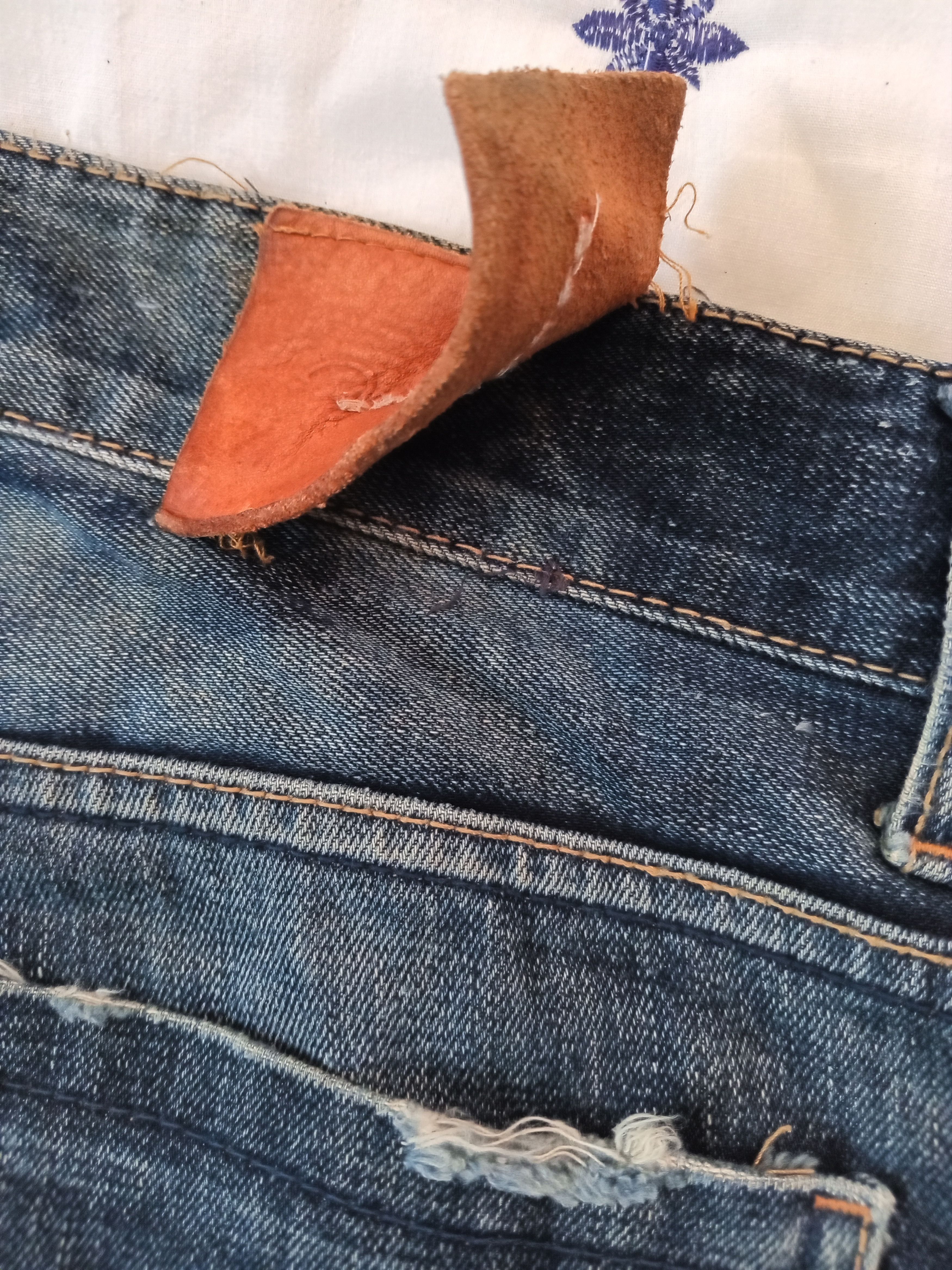Hysteric Glamour × Japanese Brand 💥RARE💥WASH&WASH Japanese Faded Distressed Ripped Jeans Size US 33 - 11 Thumbnail