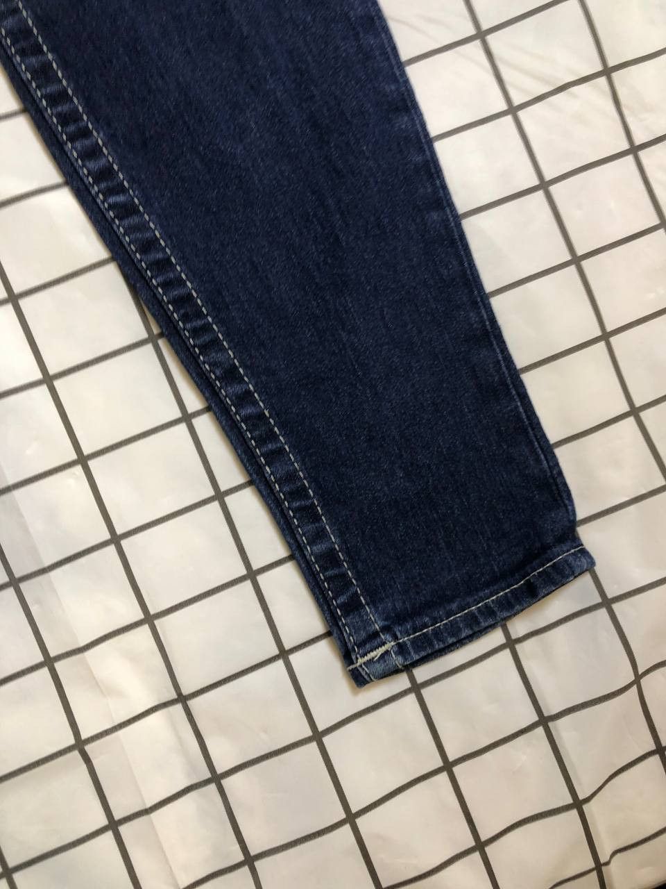 True Religion True Relion Johnny Dark Blue Wash Denim Jeans Women Size 28" / US 6 / IT 42 - 3 Thumbnail