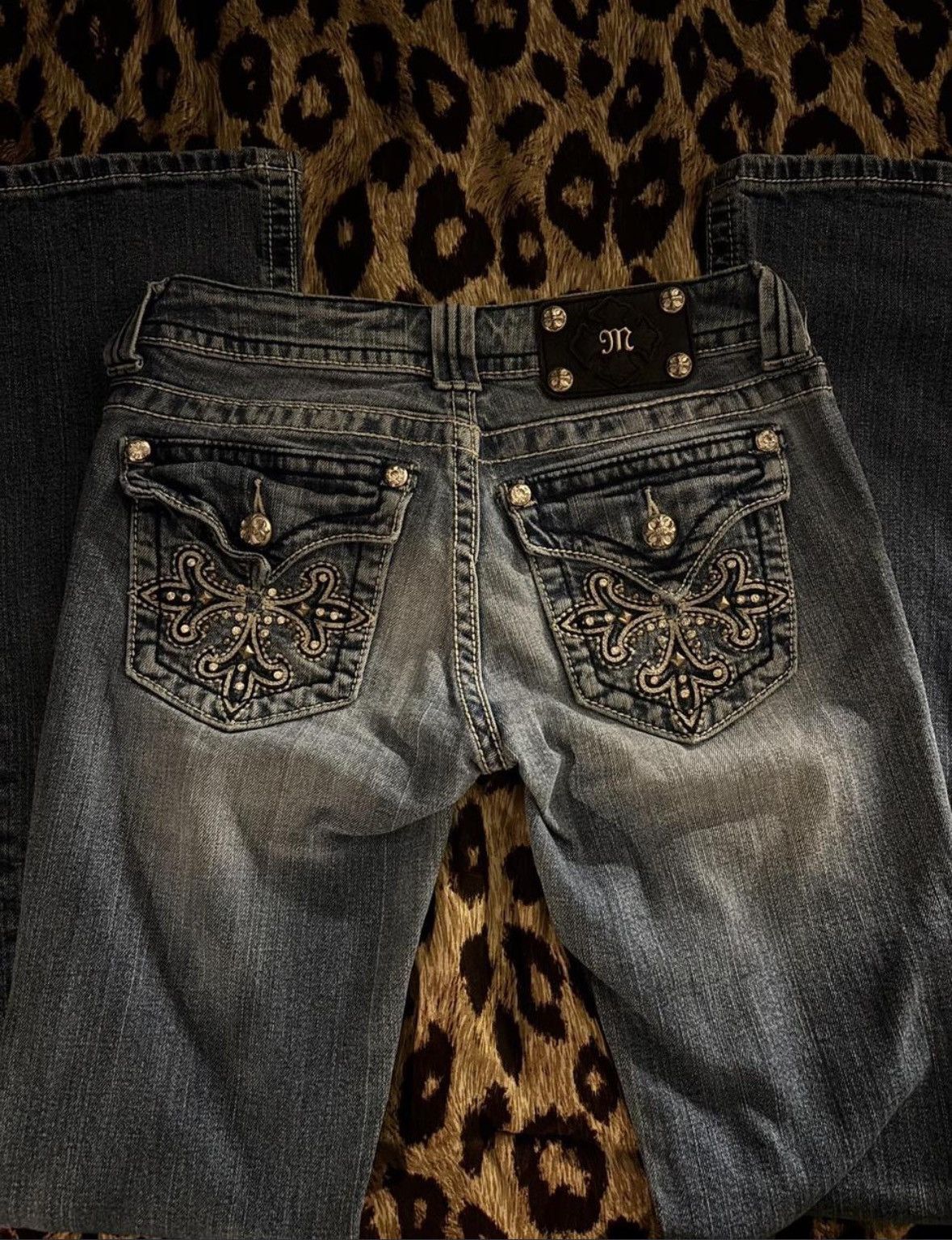 Miss Me lowrise bootcut miss me jeans Size 26" / US 2 / IT 38 - 1 Thumbnail