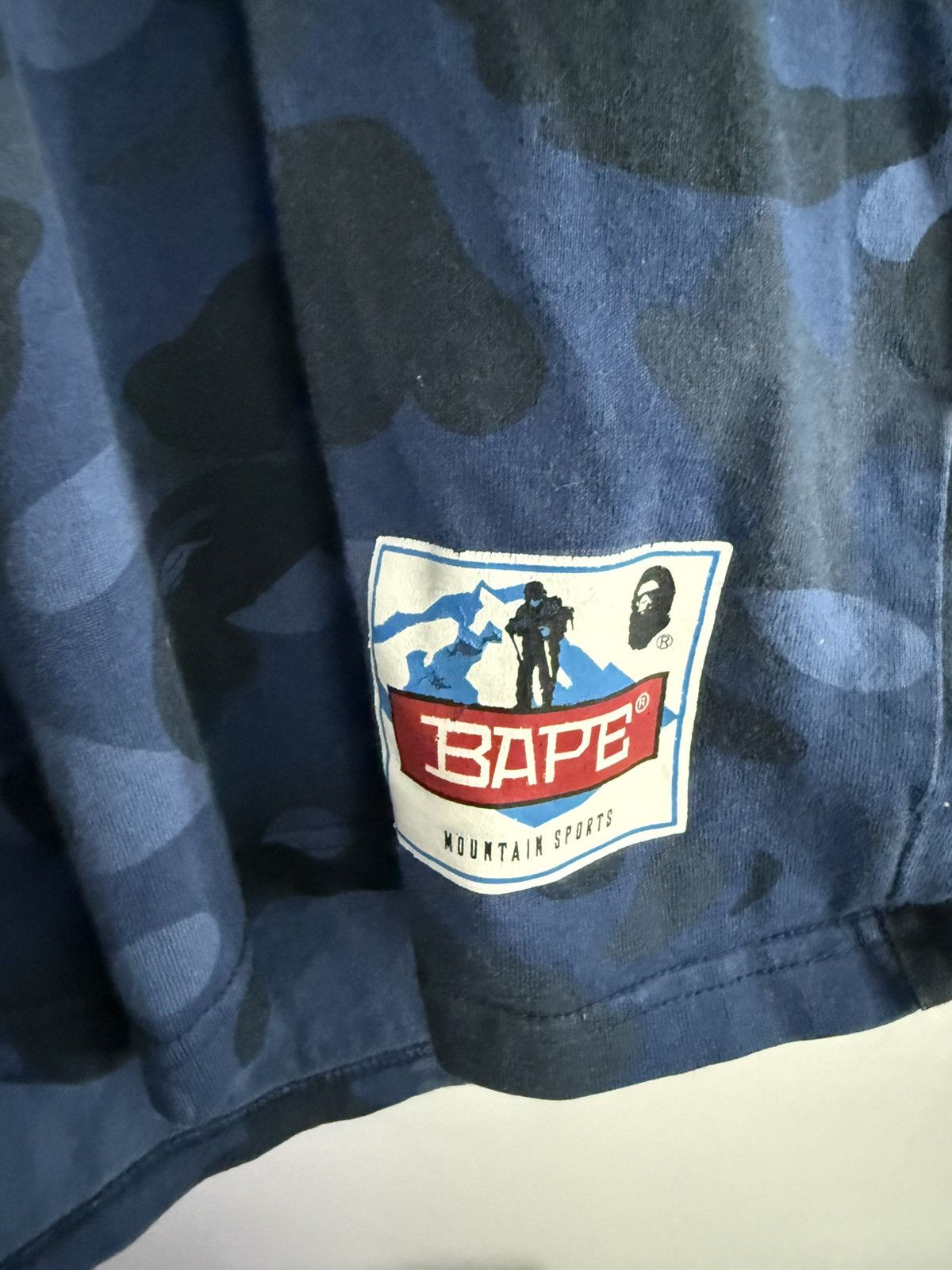 Bape BAPE BLUE CAMO LONG SLEEVE T SHIRT Size US L / EU 52-54 / 3 - 2 Thumbnail