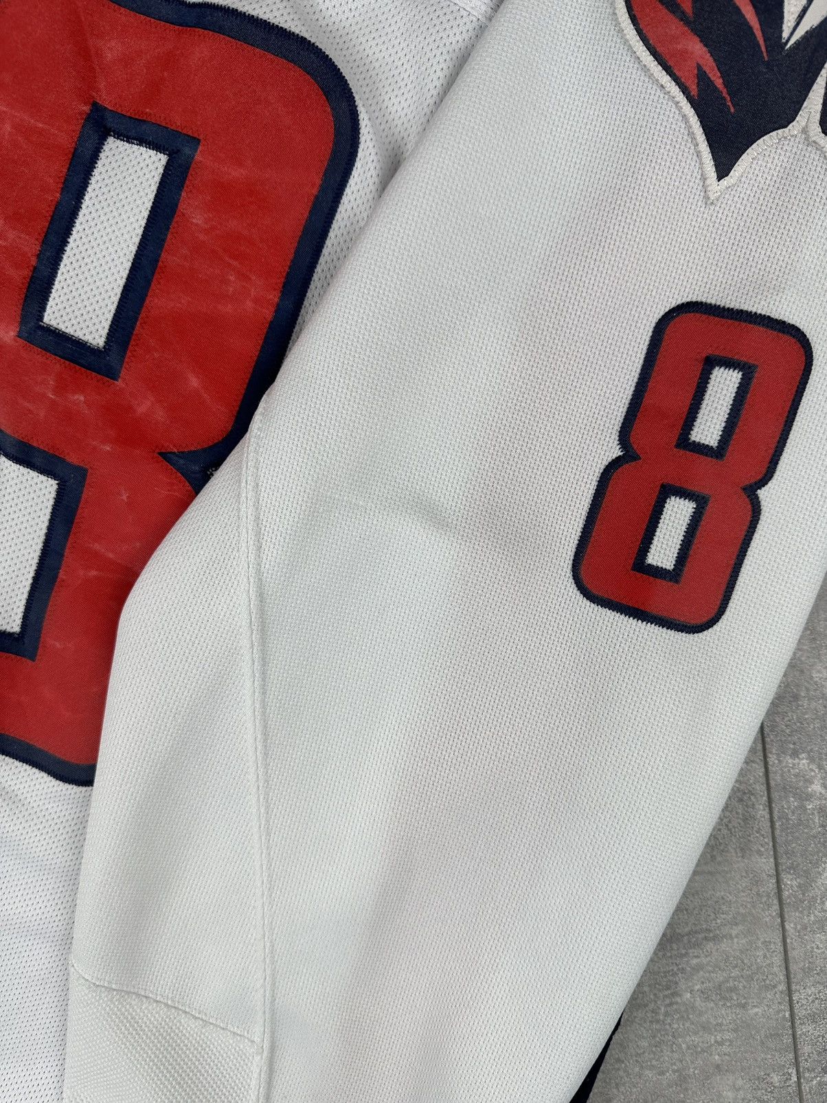 Reebok Reebok Washington Capitals CCM Ovechkin #8 NHL Hockey Jersey Size US L / EU 52-54 / 3 - 23 Thumbnail