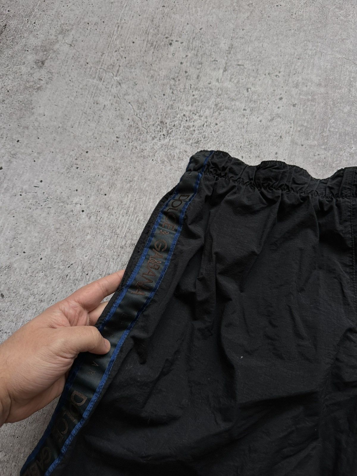 Dolce & Gabbana Vintage Dolce Gabbana Beachwear Side Stripe Nylon Shorts Size US 32 / EU 48 - 13 Thumbnail