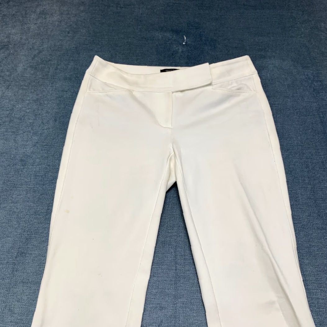 White House Black Market VINTAGE White House Black Market Chino Pants Womens 0R 30/32 Beige Bootcut Mid Rise 32 in Inseam Womens Size 25" / US 0 / IT 36 - 4 Thumbnail