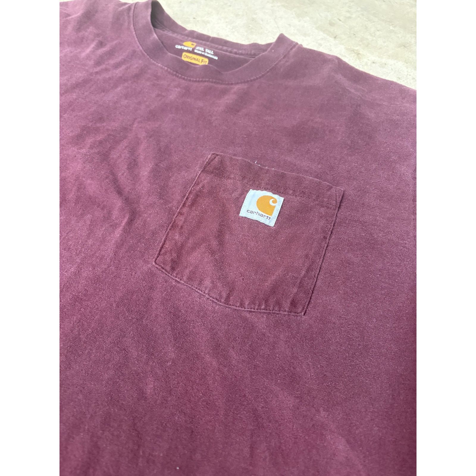 Carhartt Vintage x Carhartt Mens Long Sleeve Burgundy Tee 2XL Size US XXL / EU 58 / 5 - 2 Thumbnail