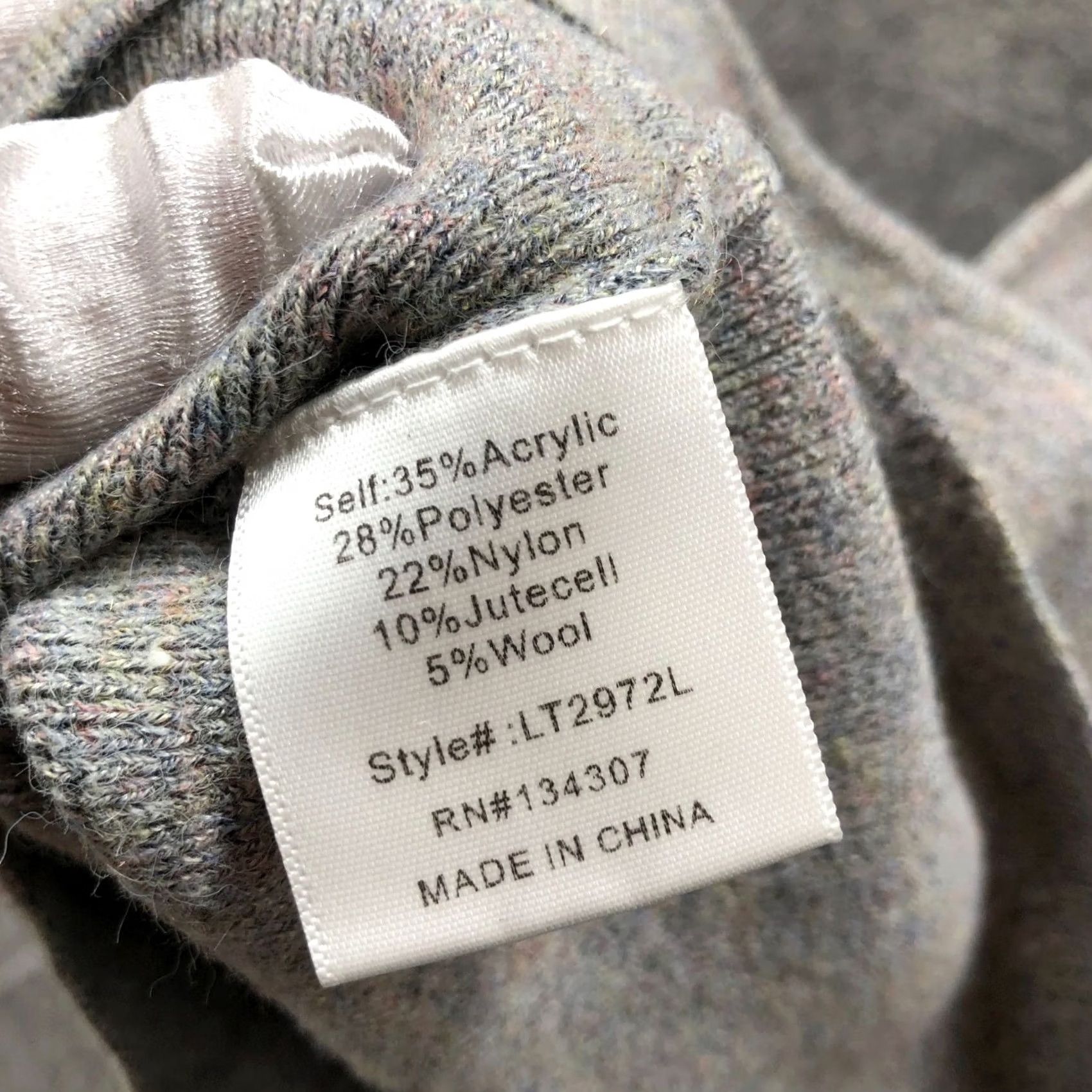 Vintage Line And Dot Wool Blend Knit Camisole Sweater Top Womens XS Gray Sweetheart V-Neck Cropped Long Sleeve Shirt Women XS Gray Sweetheart Size XS / US 0-2 / IT 36-38 - 6 Thumbnail