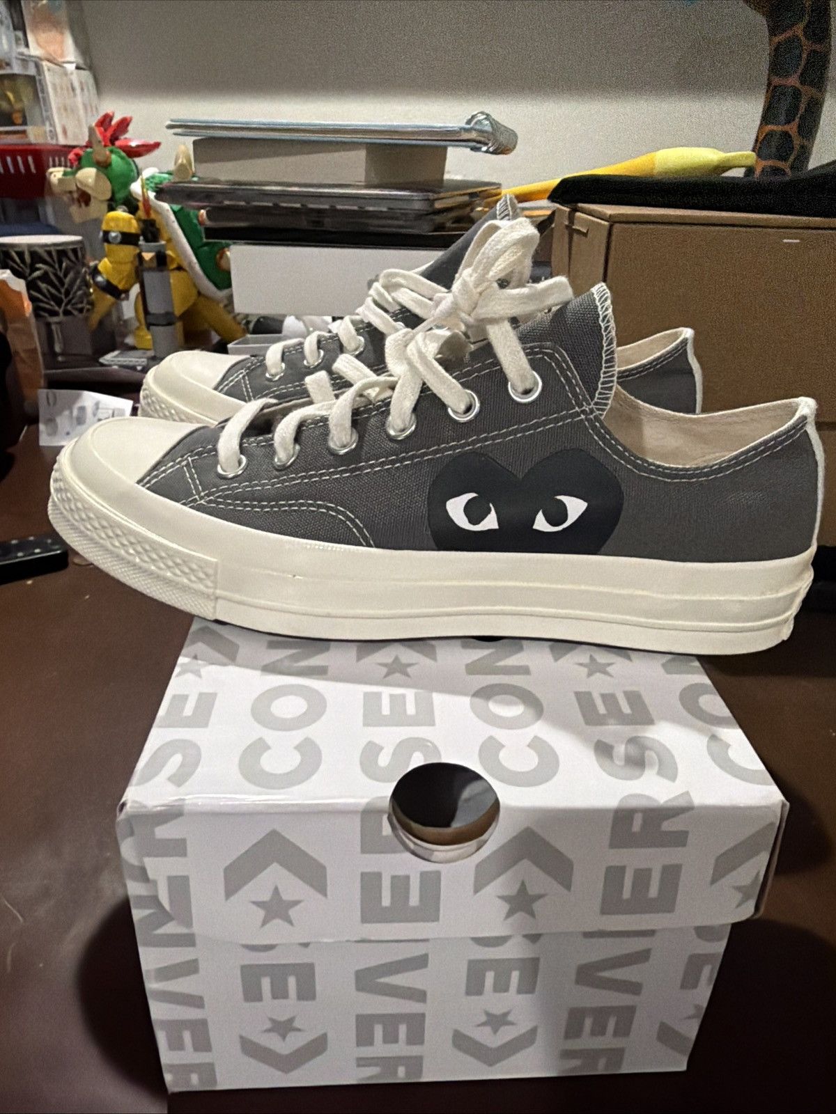 Comme des Garcons Converse Comme Des Garcons CDG PLAY x Chuck 70 Womens 9 /m Size US 9 / IT 39 - 2 Thumbnail