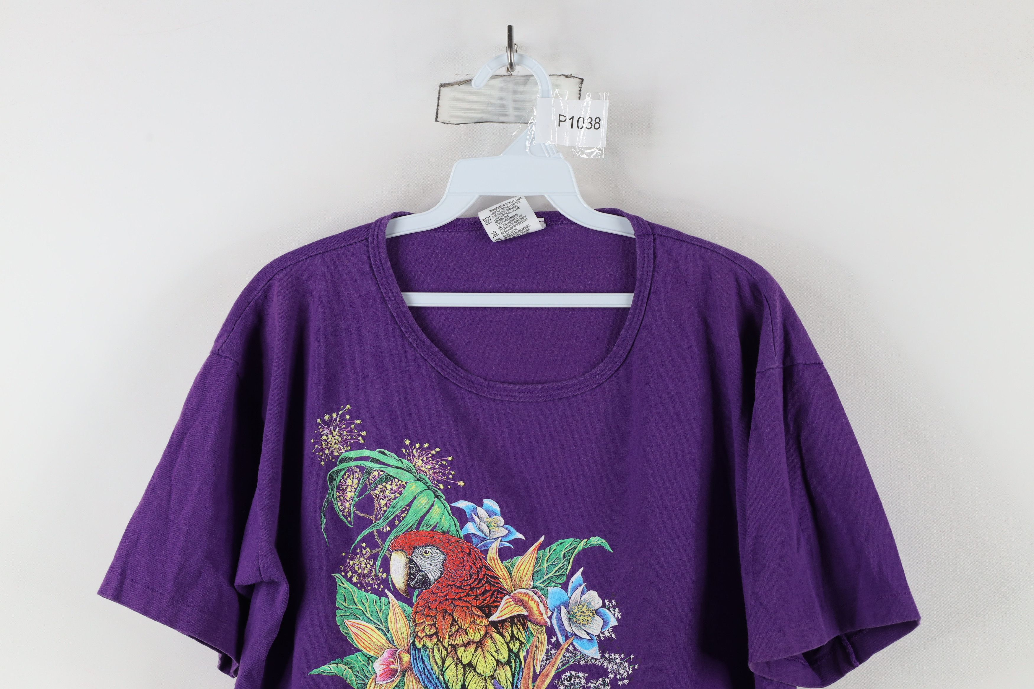 Vintage Vintage 90s Streetwear Parrot Bird Flower T-Shirt Purple USA Size L / US 10 / IT 46 - 2 Thumbnail