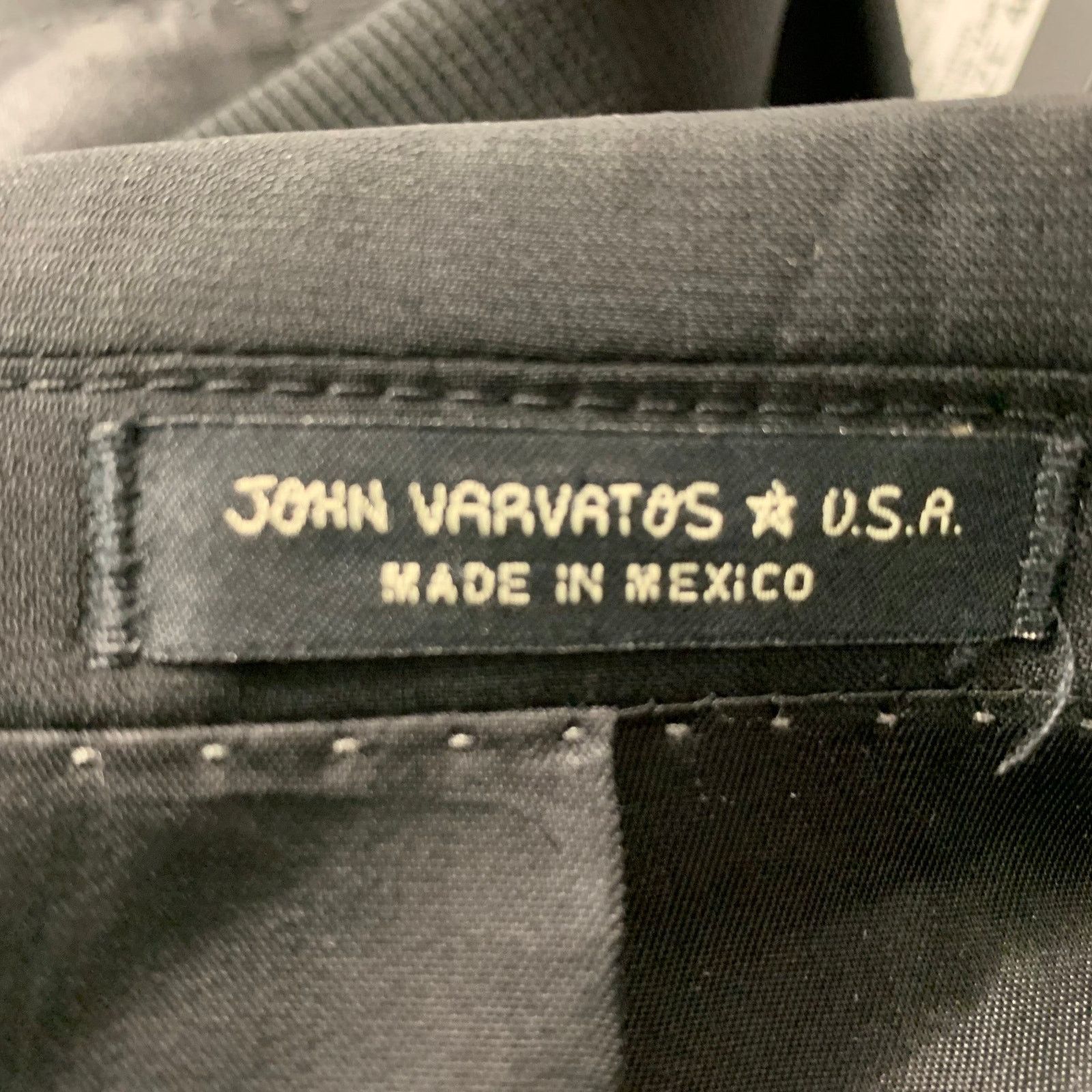 John Varvatos Size 46 Long Black Solid Wool Peak Lapel Sport Coat Size 46L - 4 Thumbnail