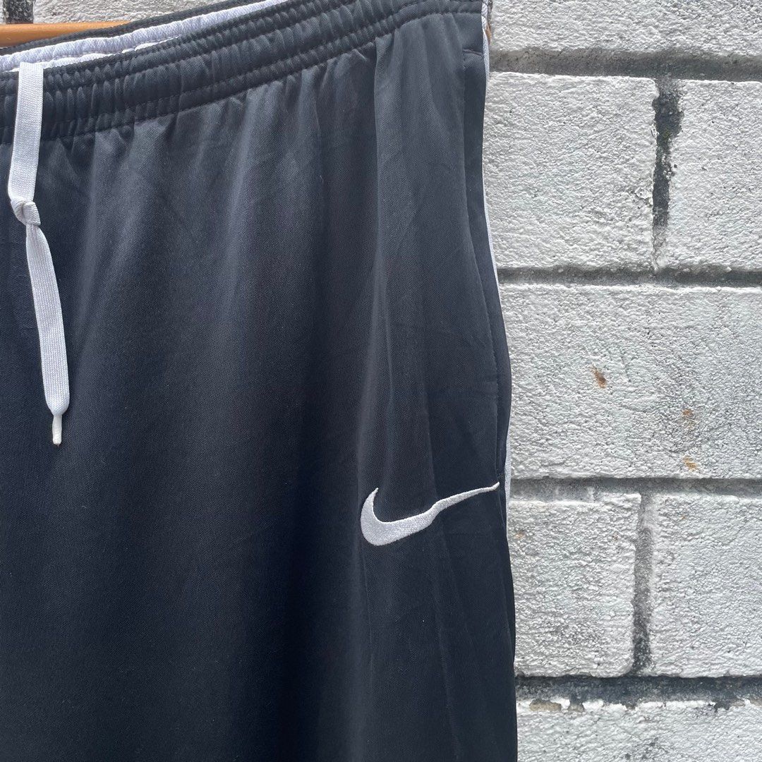 Nike × Sports Specialties Size L Nike DriFit Trackpant in Black Size US 34 / EU 50 - 4 Thumbnail