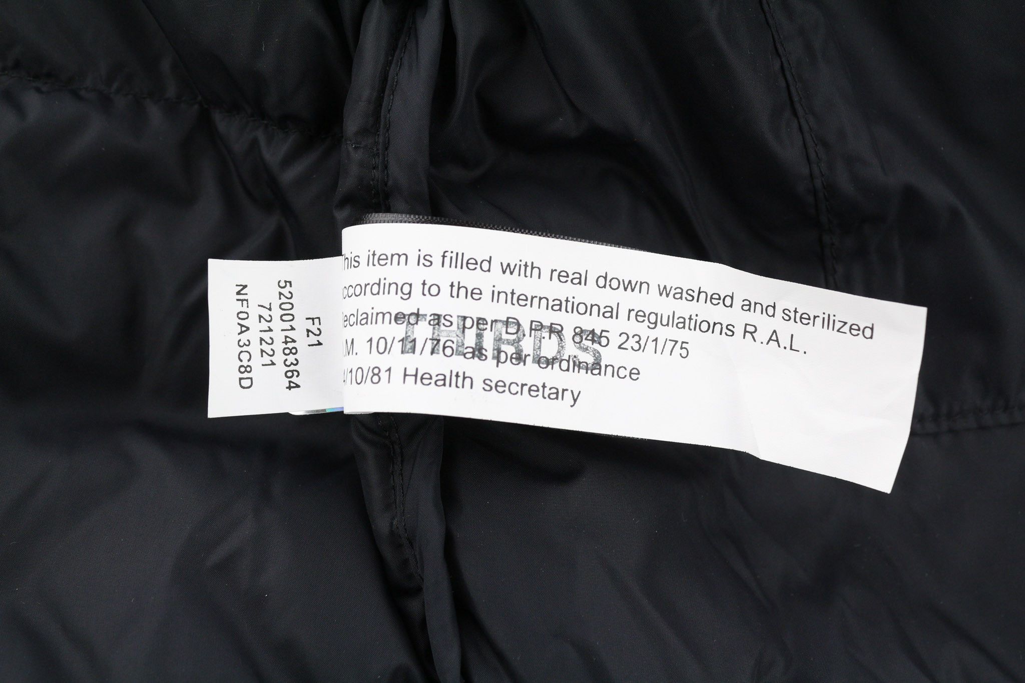 The North Face 1996 RETRO NUPTSE L 700 Down Hidden Hood 80947 Size US L / EU 52-54 / 3 - 12 Thumbnail