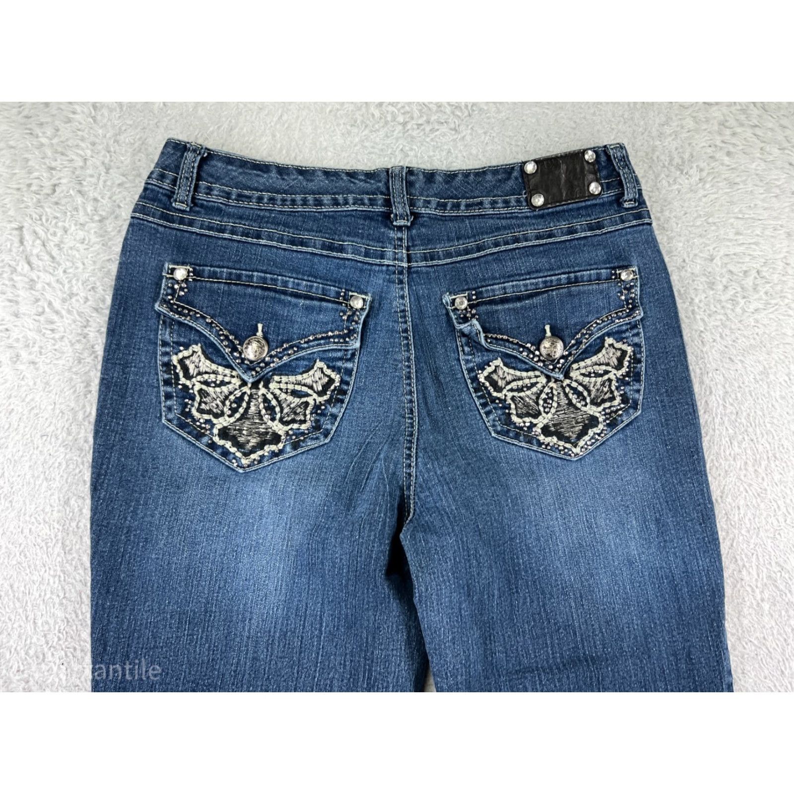 Vintage Style&co. Jeans Womens 8 Blue Denim Straight Leg 5-Pocket Design Bling Embroidered Logo Medium Wash Fall X-Options Mens? Size 30" / US 8 / IT 44 - 3 Thumbnail