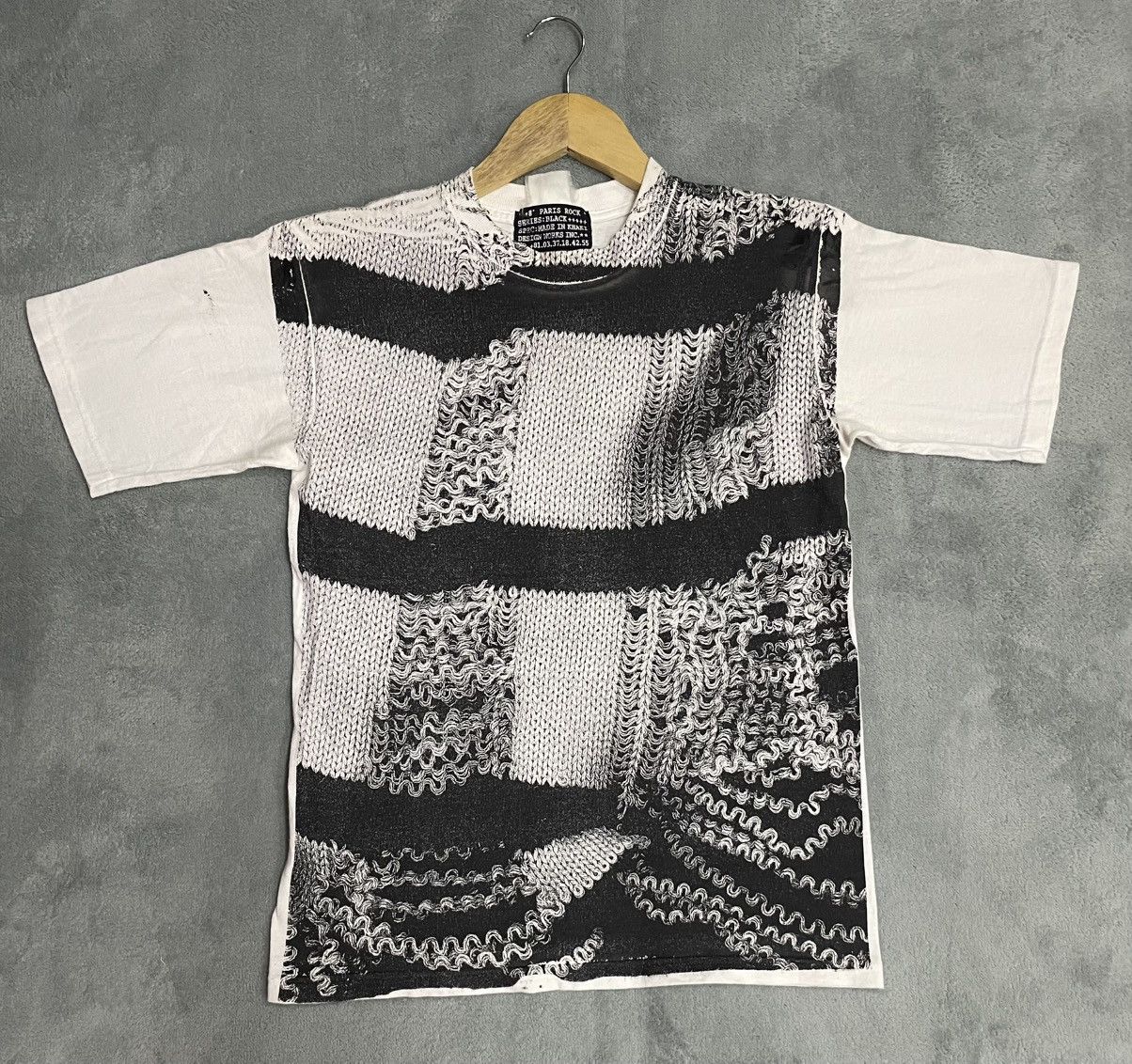 Japanese Brand × Seditionaries Vintage +8* Paris Rock Overprint Tshirt Size US S / EU 44-46 / 1 - 2 Thumbnail