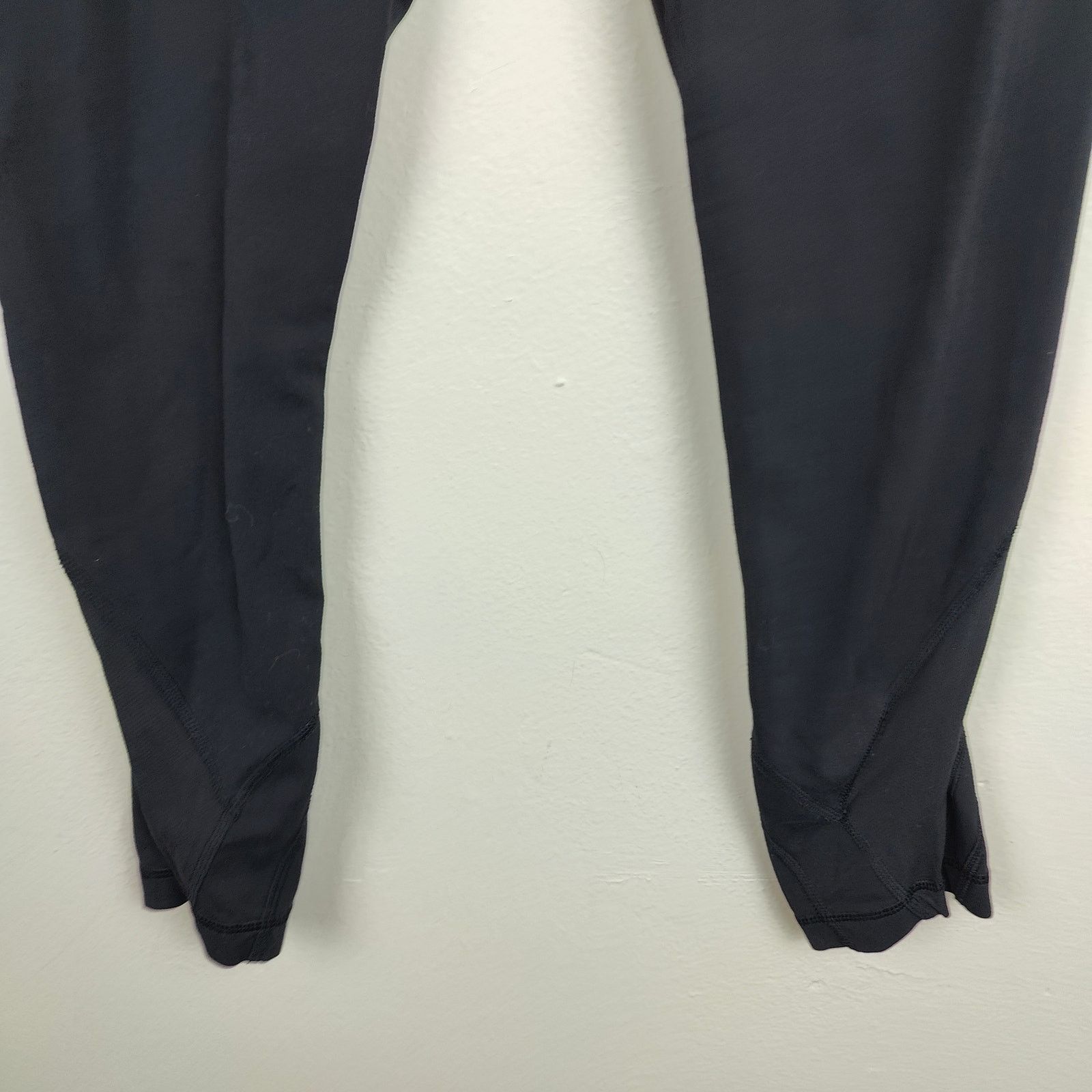 Lululemon Lululemon Crop Leggings Womens 2 Running Lightweight Size 26" / US 2 / IT 38 - 3 Thumbnail