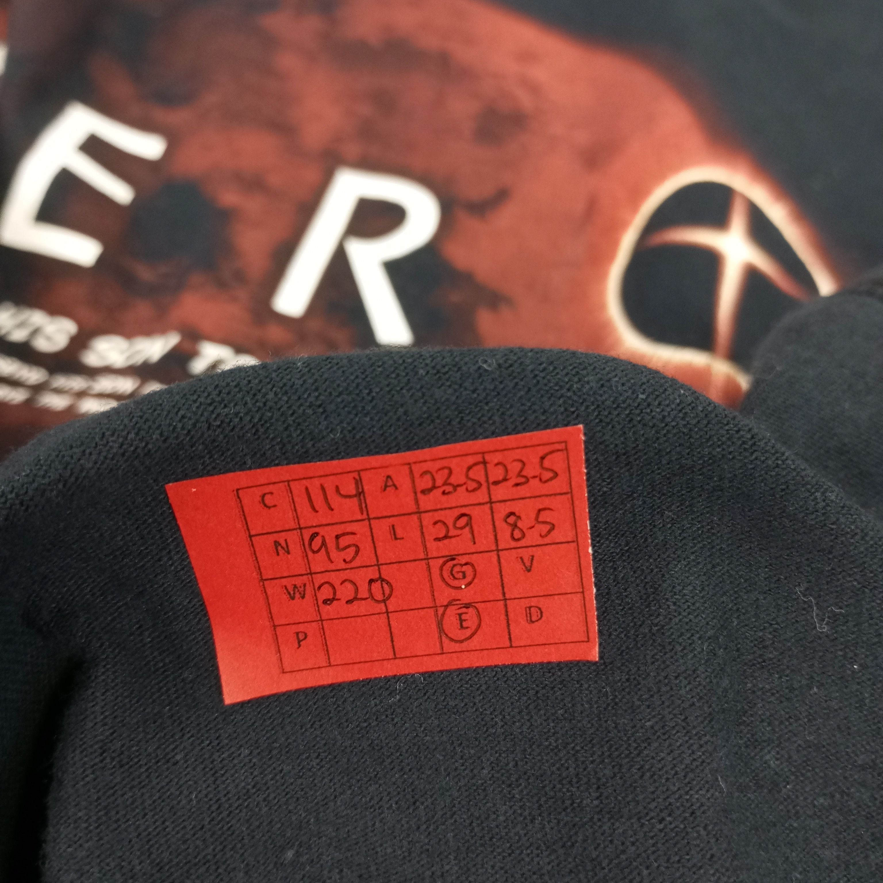 Vintage Hero Movie Kerruso Tshirt Streetwear Style Size US XL / EU 56 / 4 - 8 Thumbnail