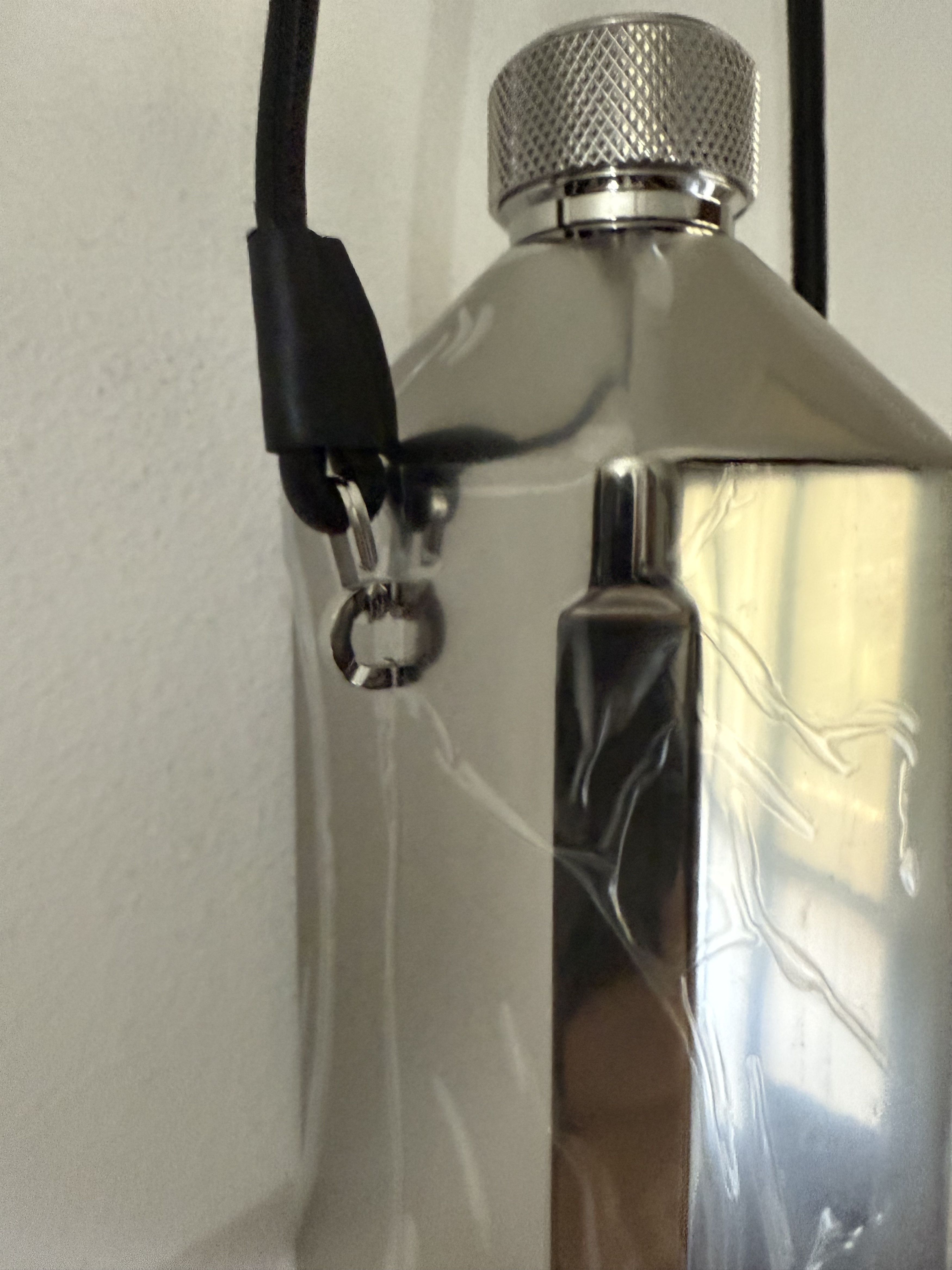 Givenchy WaterBottle With Shoulder Strap Size ONE SIZE - 4 Thumbnail