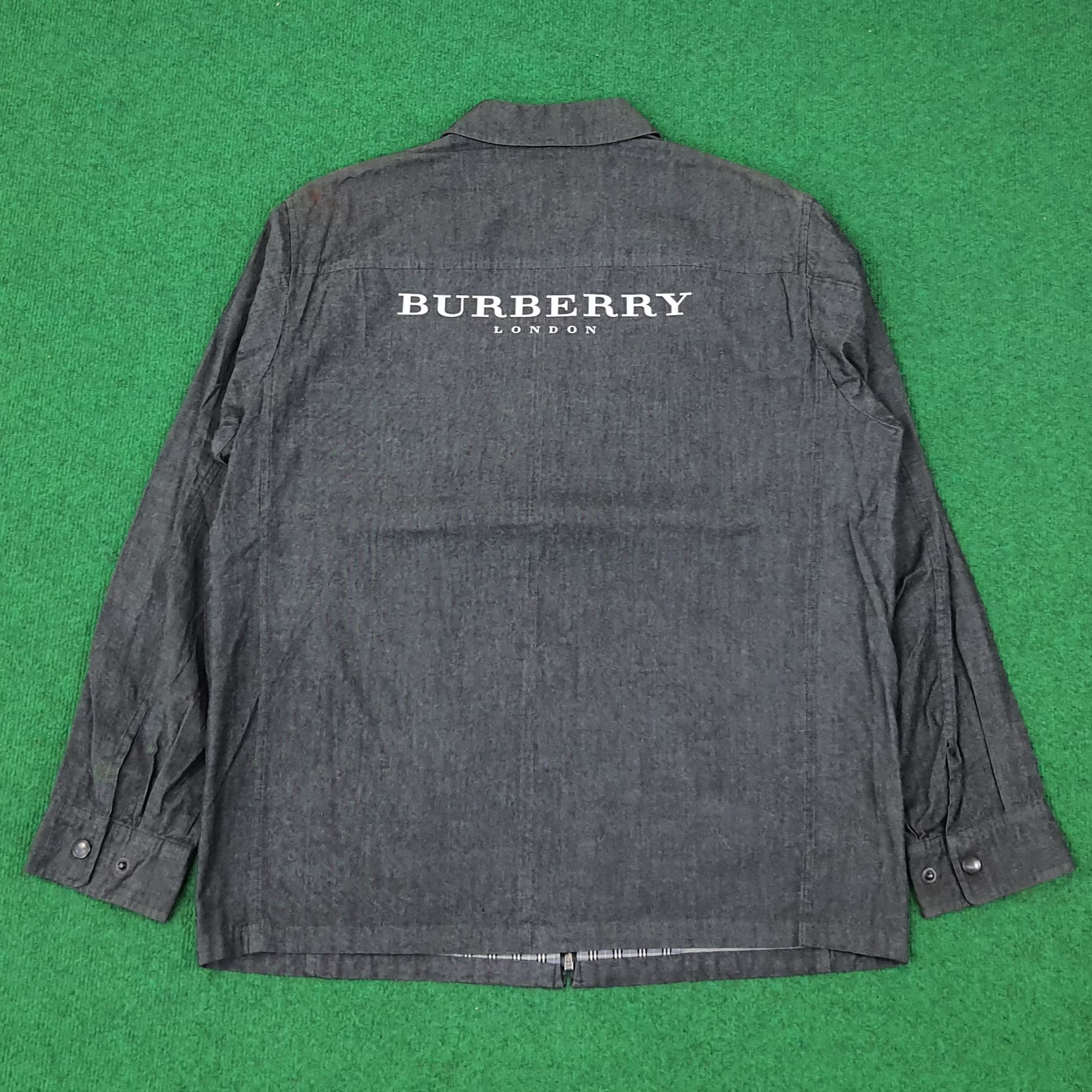 Burberry × Vintage Vintage Burberry London Designer Zipper Jacket C222N17 Size US L / EU 52-54 / 3 - 1 Thumbnail