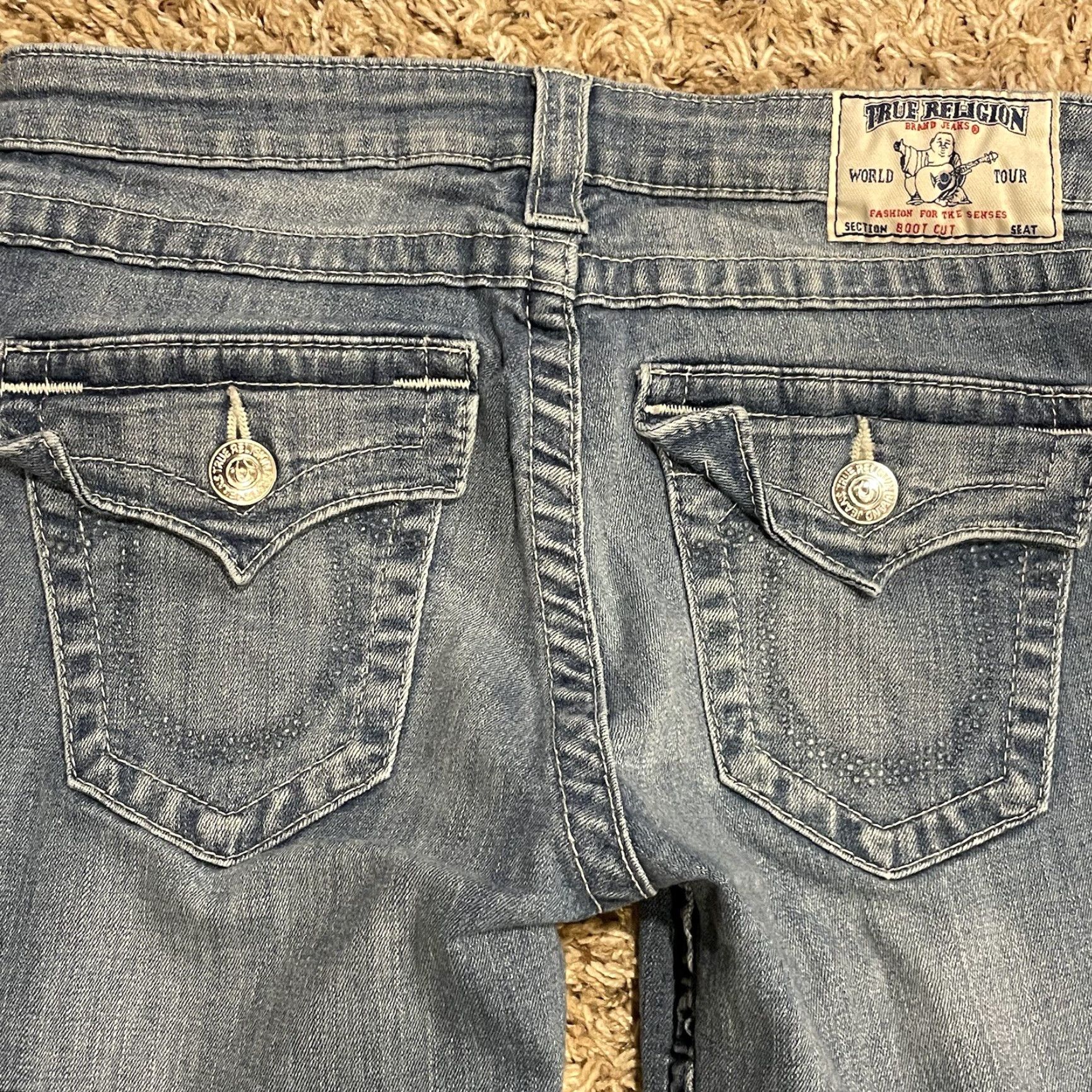 True Religion True Religion Jeans Womens Boot Cut 28 Horseshoe Flap Pockets Light Wash Sparkle Embroidered Logo 5-Pocket Denim Blue 90s World Tour Size 28" / US 6 / IT 42 - 7 Thumbnail