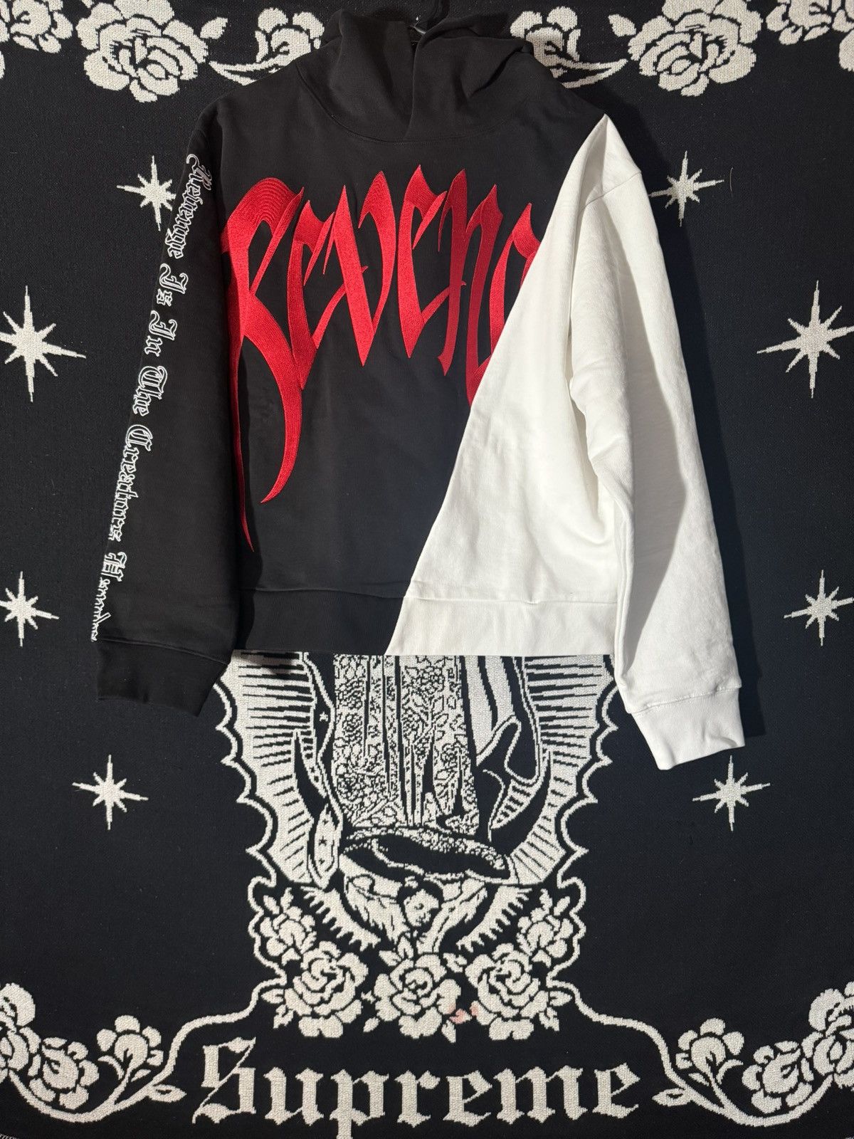 Revenge EMBROIDERED SPLIT ARCH HOODIE Size US S / EU 44-46 / 1 - 1 Thumbnail