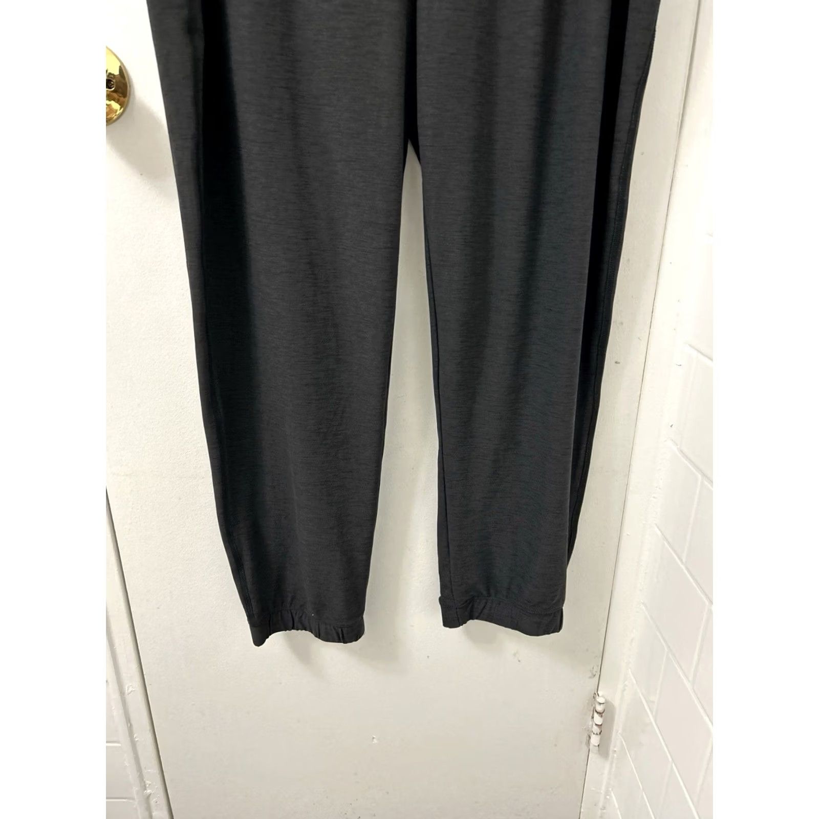 Old Navy Old Navy Active Jogger Pants Mens XXL Black Breathable Go Dry Performance Pants Sweatpants Regular Inseam 30" Size US 39 - 3 Thumbnail