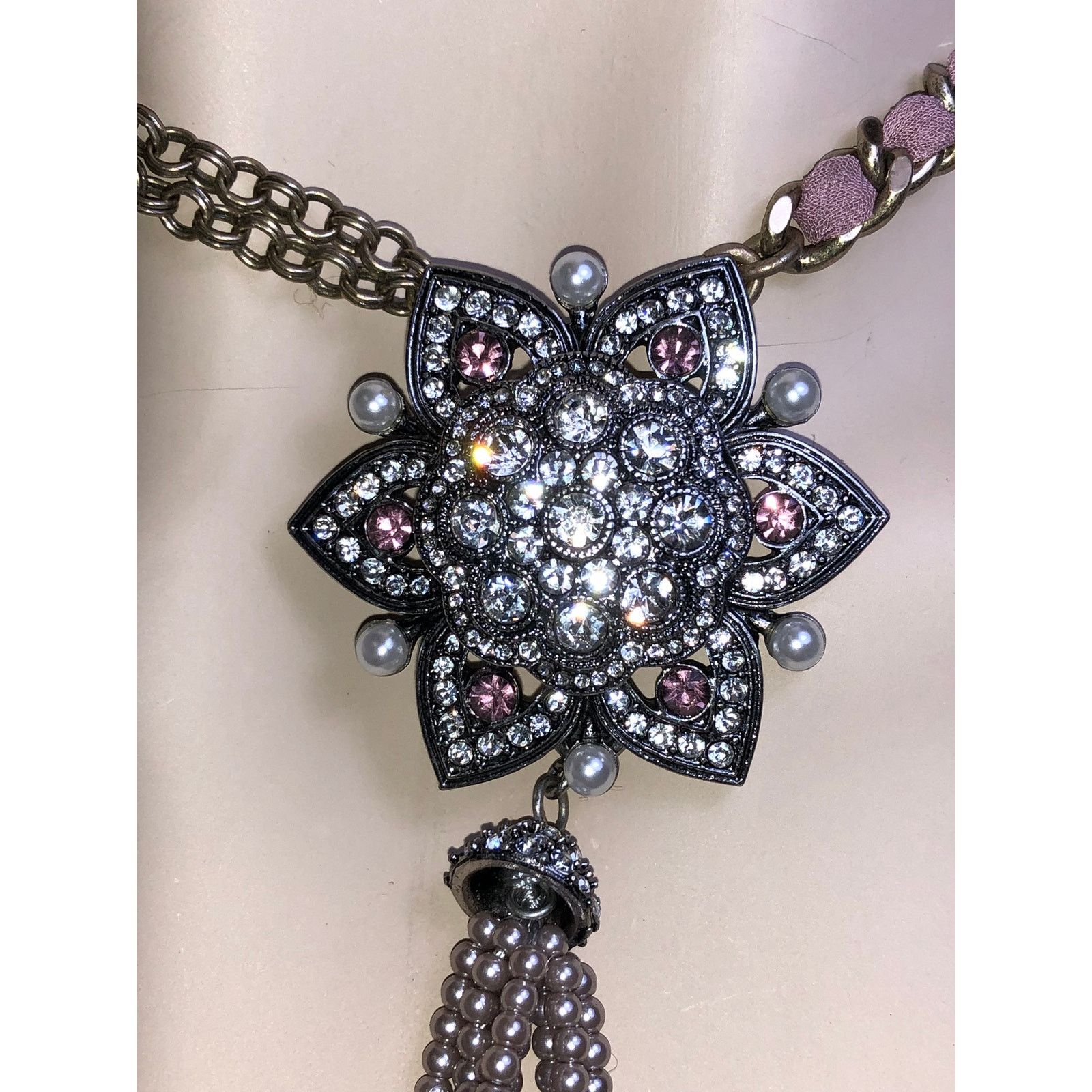 Other CHLOE + ISABEL crystal lotus tassel statement necklace- N129 Size ONE SIZE - 2 Thumbnail