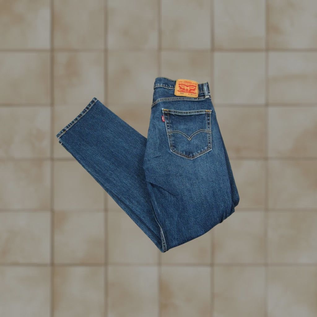 Levi's Item Specifications: Country of Origin: USA Size US 32 / EU 48 - 1 Thumbnail