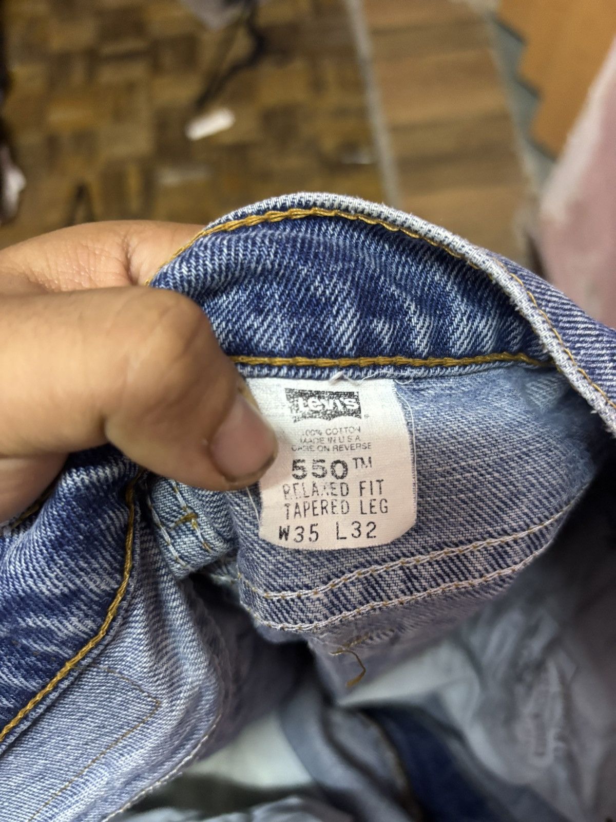 Jean × Levi's × Vintage Vintage Levis 550 Men Jeans (Size 35) Size US 35 - 9 Thumbnail