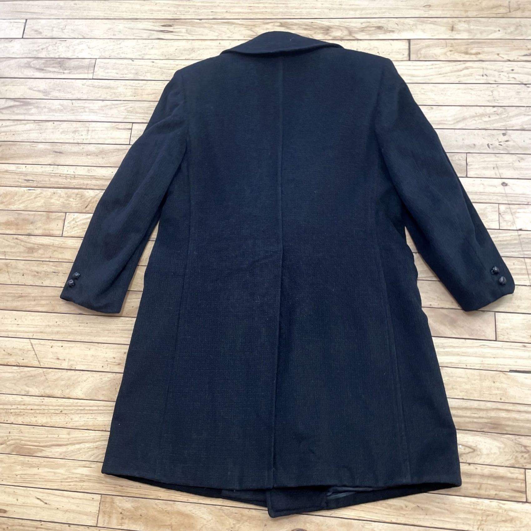 Doublet VINTAGE Robert Hall Westerfield Wool Trench Coat Men Double Breasted Black Wool 54 EU 42 US 42 Regular Coat Boys Mens Size US XS / EU 42 / 0 - 2 Thumbnail