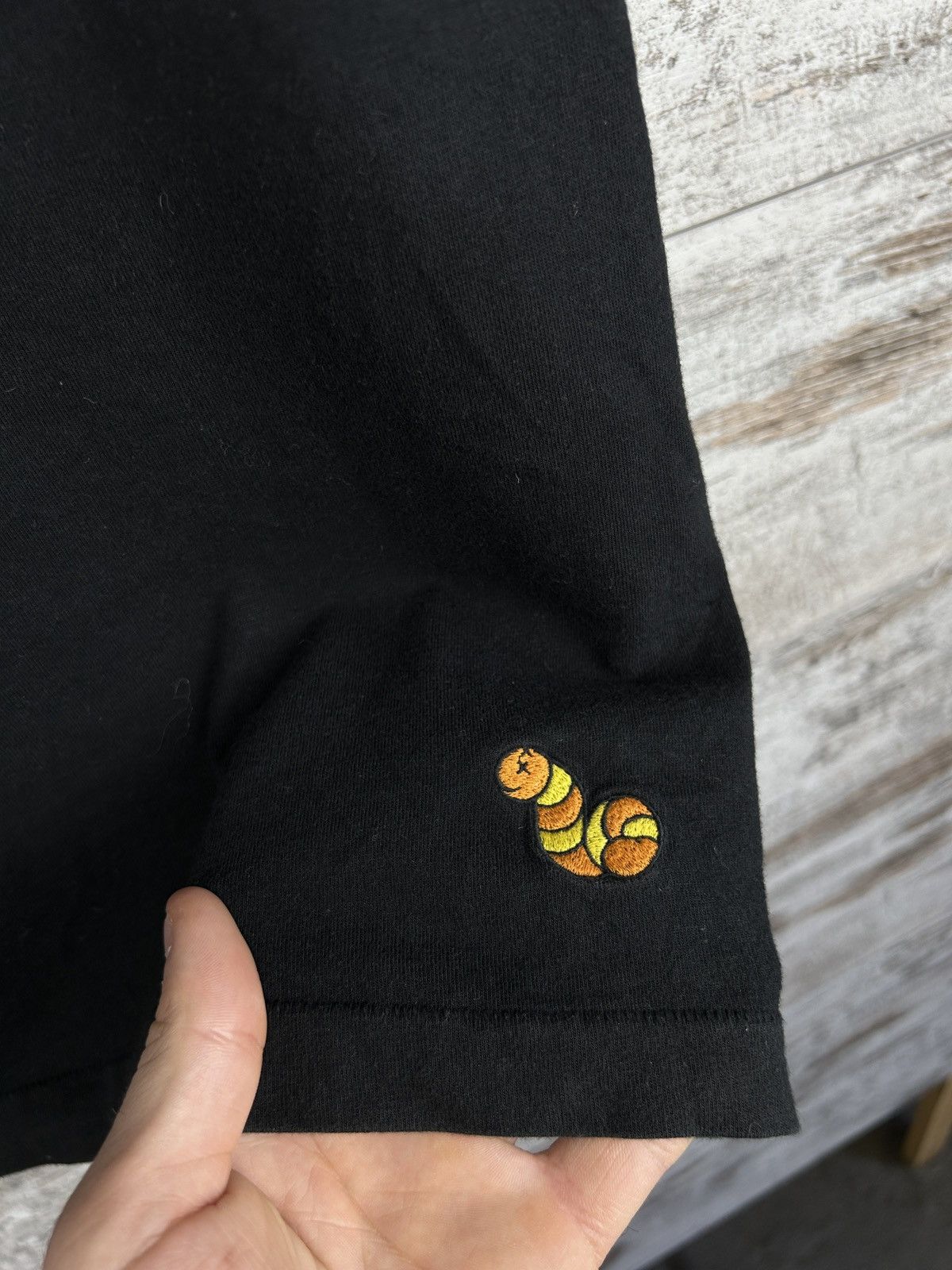 Japanese Brand × Kaws × Uniqlo Mens Vintage Uniqlo Kaws T-shirt tee art Japanese y2k rare Size US M / EU 48-50 / 2 - 12 Thumbnail