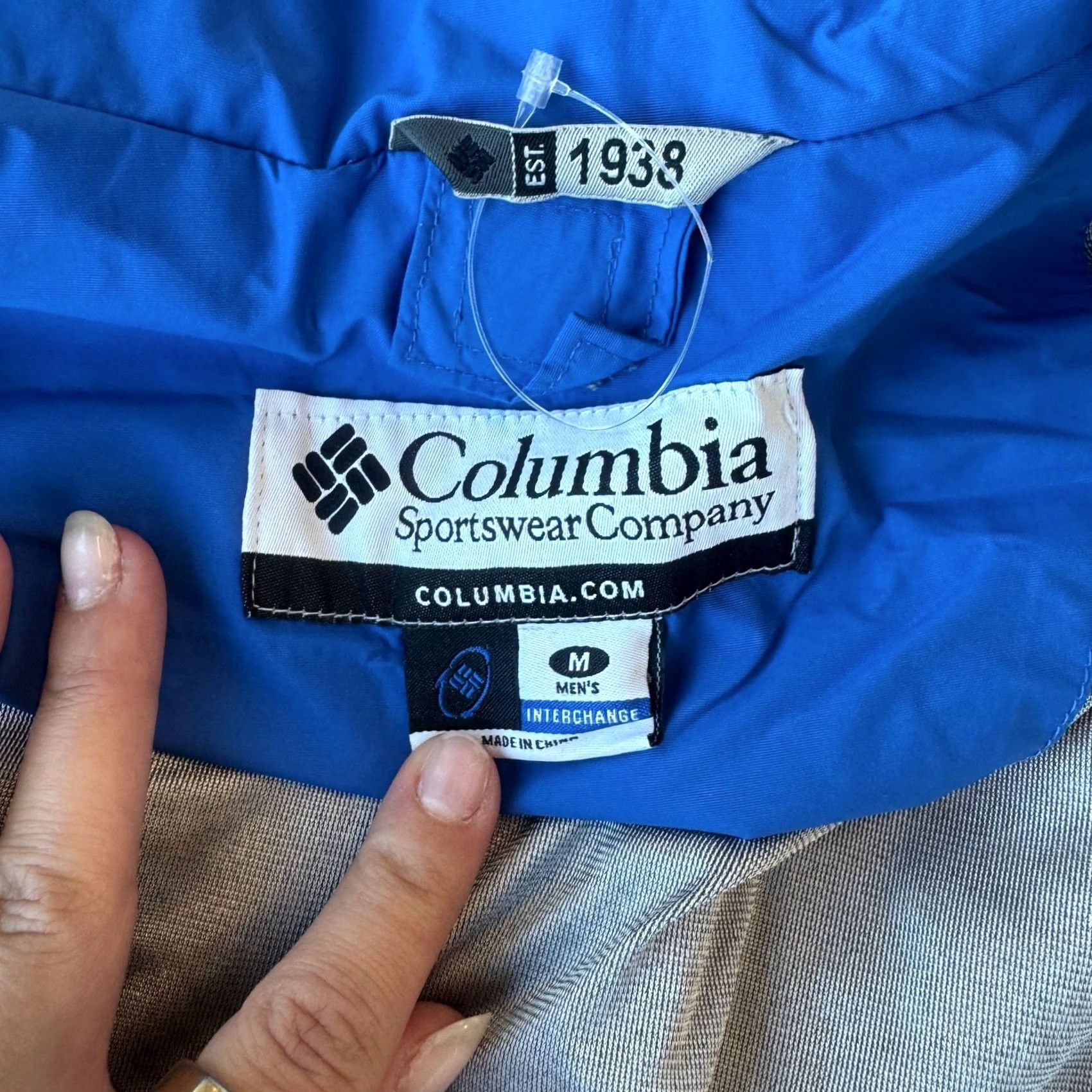 Vintage VINTAGE Columbia Interchange Blue Windbreaker Jacket Men M Size US M / EU 48-50 / 2 - 4 Thumbnail
