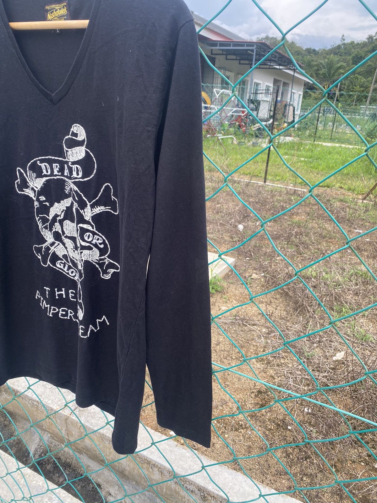 Japanese Brand Nashdulek The Pimpers Dream Embroidery Vneck Tee Size L / US 10 / IT 46 - 4 Thumbnail