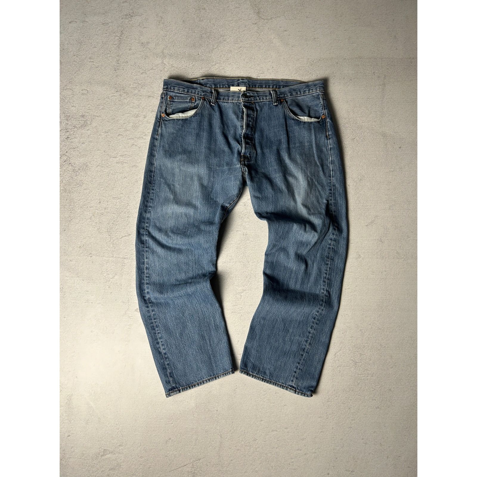 Levi's Vintage Levis 501 Denim Blue Regular Jeans For Men's 42Wx30L Size 42" / US 20 - 1 Thumbnail