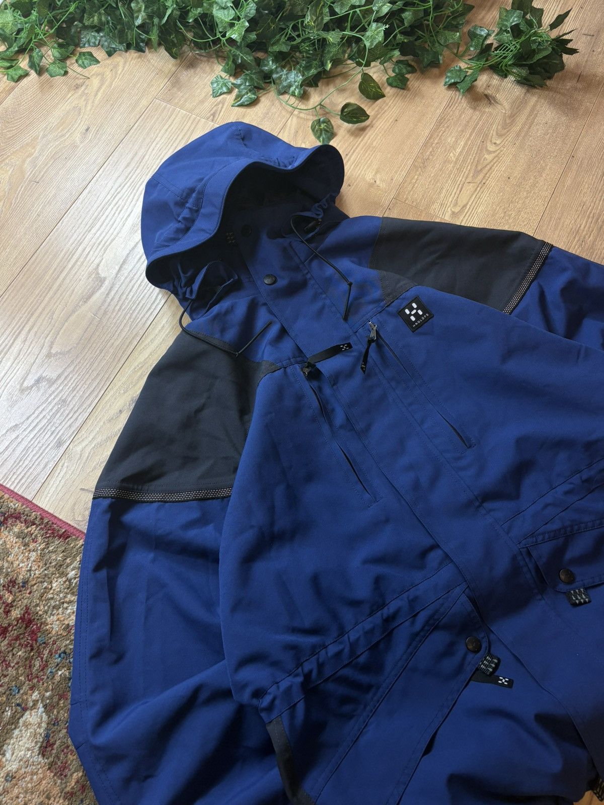 Haglofs 00s Haglofs Vintage Oversized Windstopper Waterproof Jacket Size US L / EU 52-54 / 3 - 3 Thumbnail