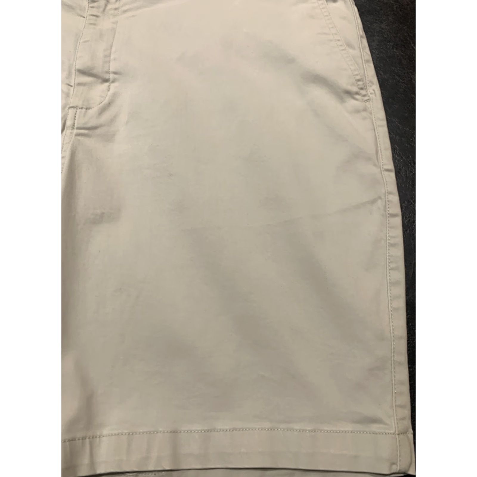 Vintage Fish Hippie Mens Chino Shorts 42 Beige Cotton Spandex Flat Front Casual Summer Size US 42 / EU 58 - 2 Thumbnail