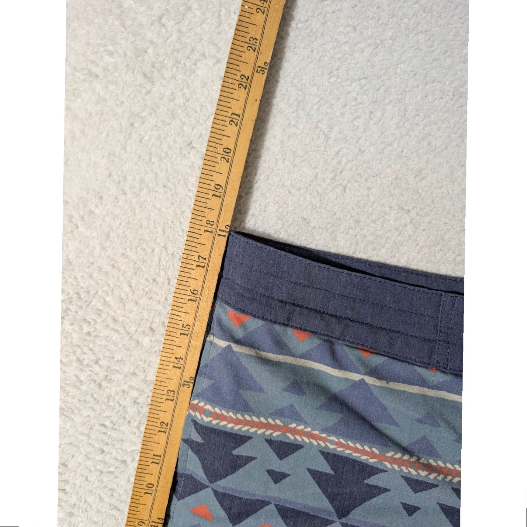 Faherty Faherty Board Shorts Mens 34 Blue Orange Aztec Geometric Stretch Quick Dry Pockets Drawstring Back Pocket Regu lar Men Size US 34 / EU 50 - 3 Thumbnail